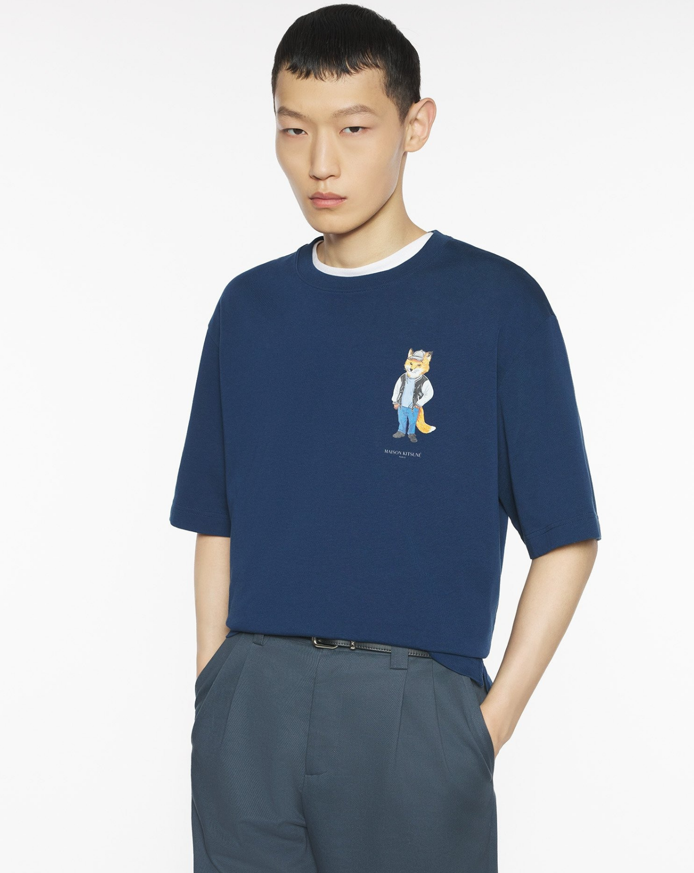 Camiseta Maison Kitsune Dressed Fox PM00120KJ0119 0329 MAISON KITSUNE