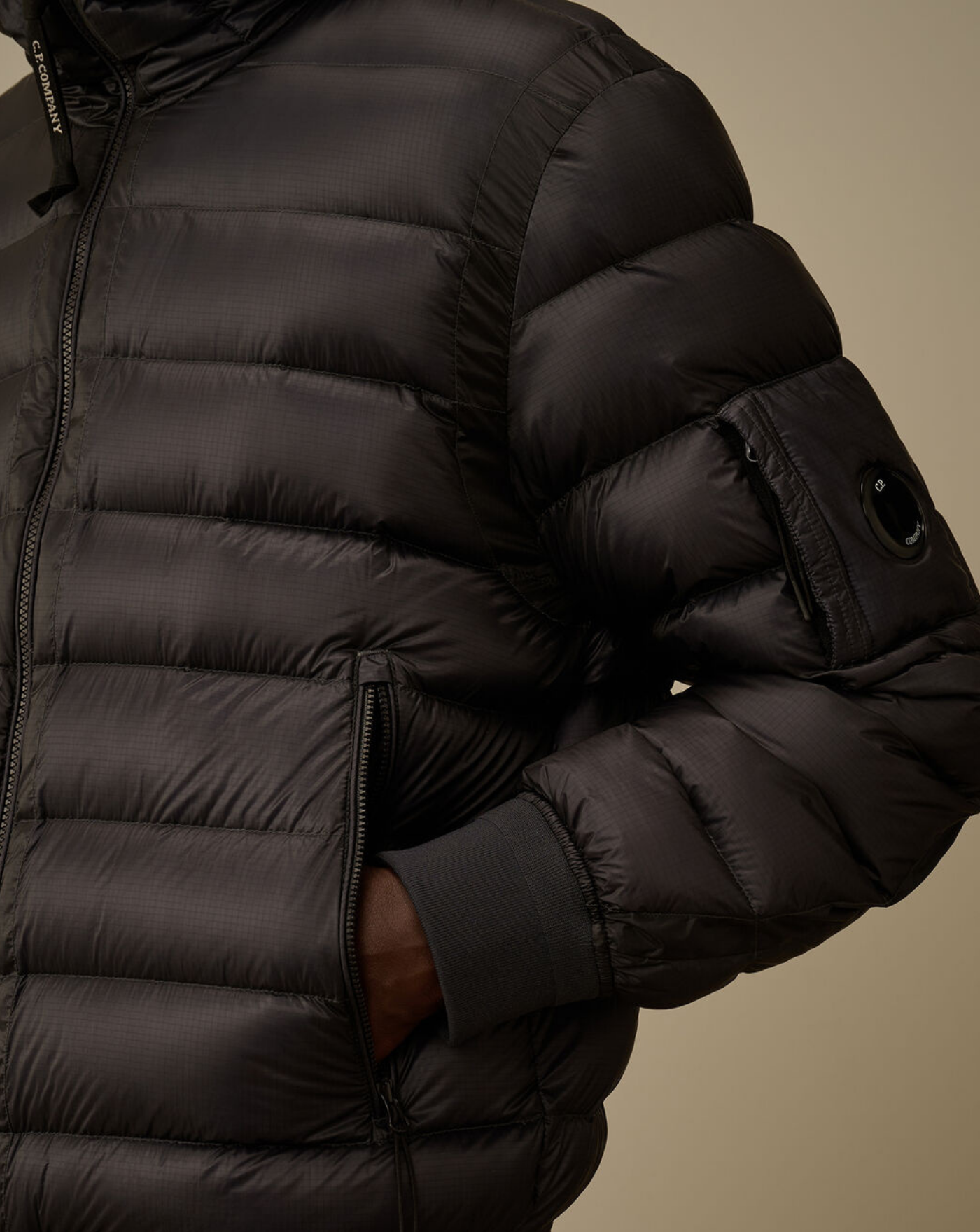 Chaqueta C.P. Company D.D. Shell Hooded Down Jacket 19CMOW002A110416A 888 C.P. COMPANY