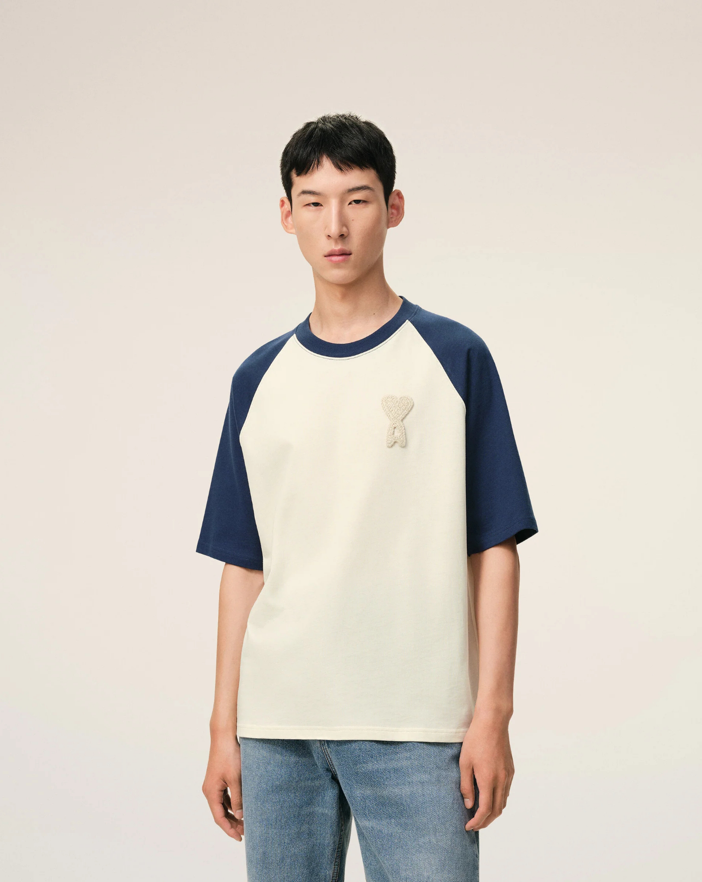 Camiseta Ami Paris Bicolor UTS379726 A027 AMI PARIS