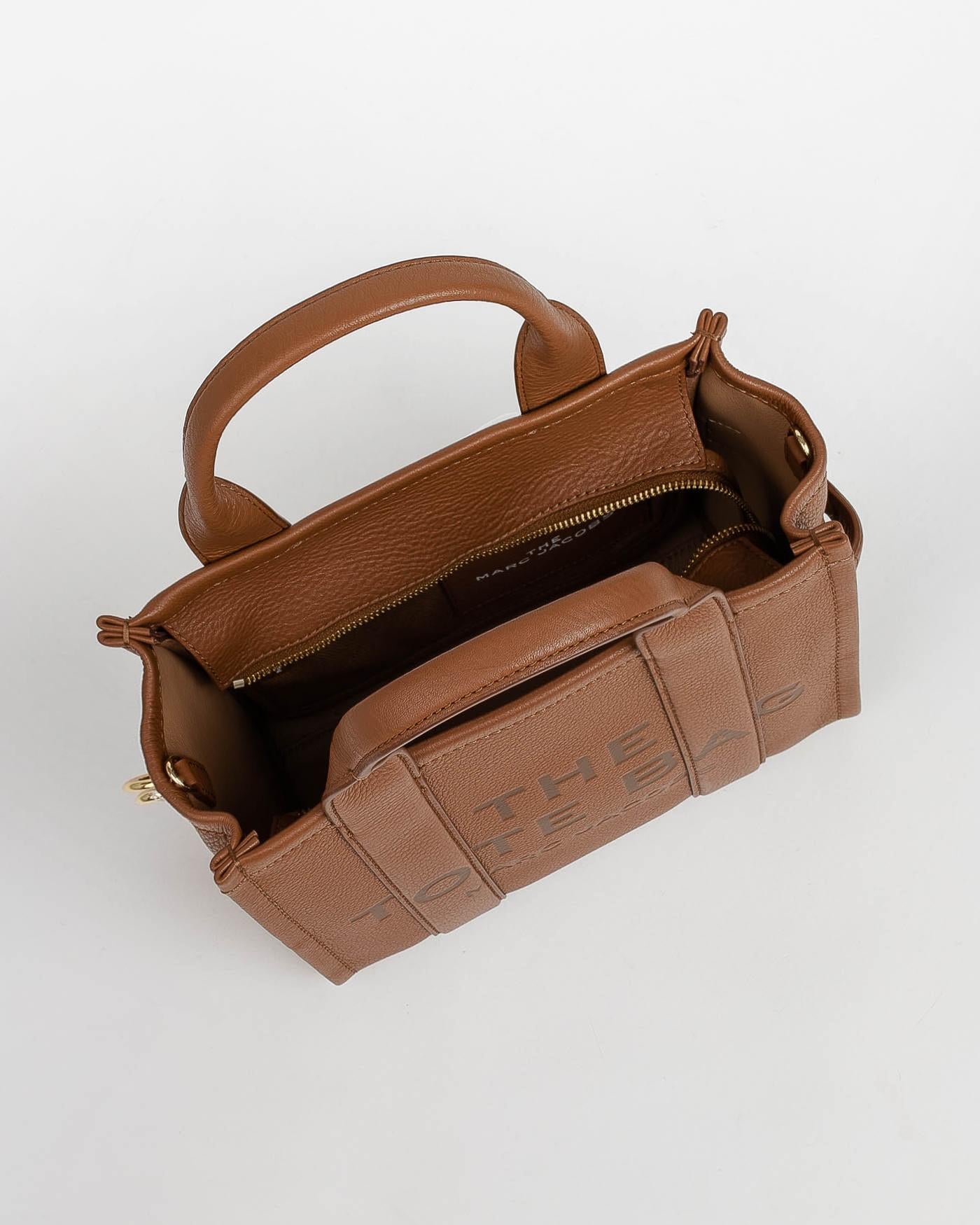 Bolso Marc Jacobs The Small Tote H009L01SP21 212 MARC JACOBS