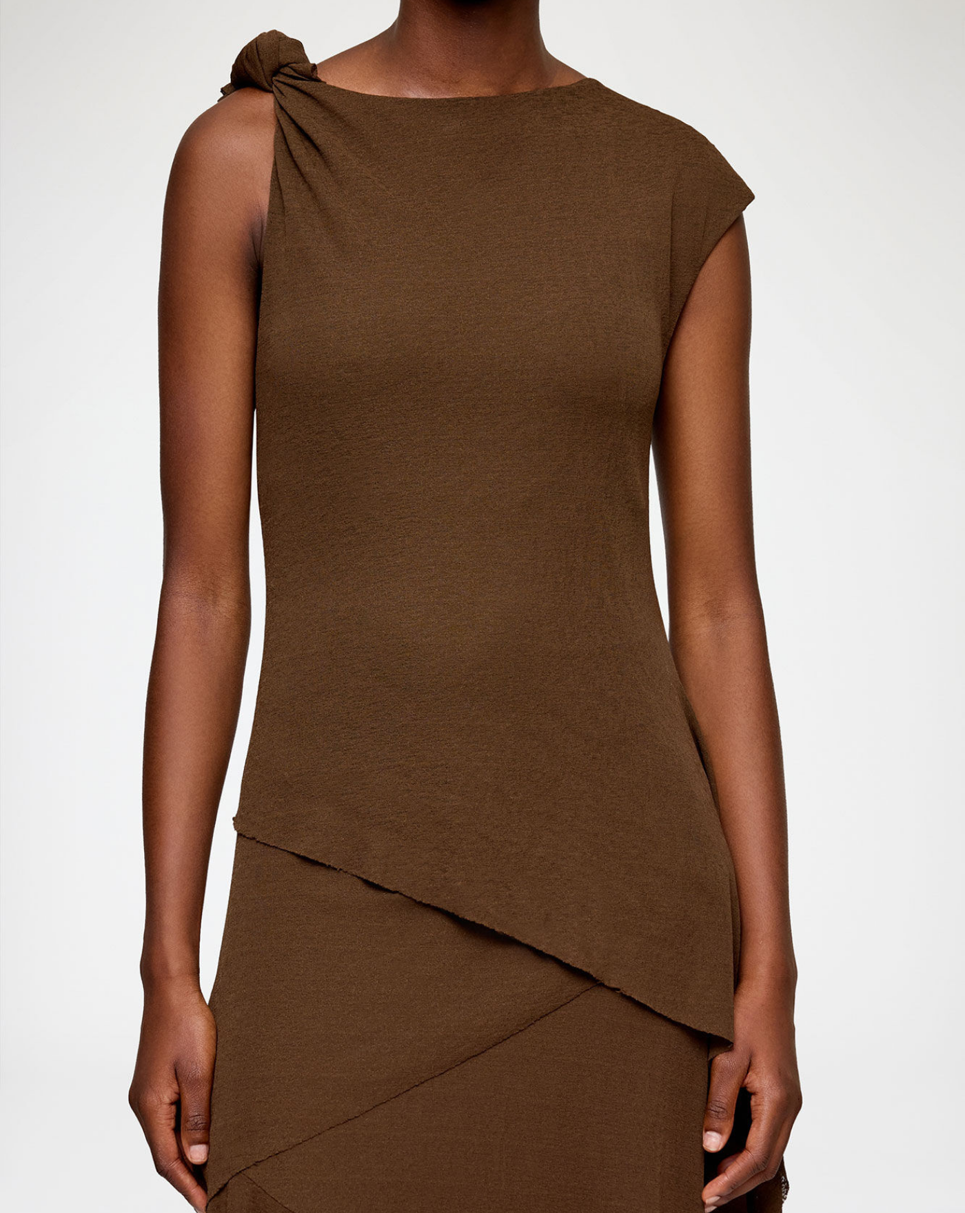 Vestido Ganni Long Dress in Marl Mesh<BR/> A1030487 ZWX DEMITASSE GANNI