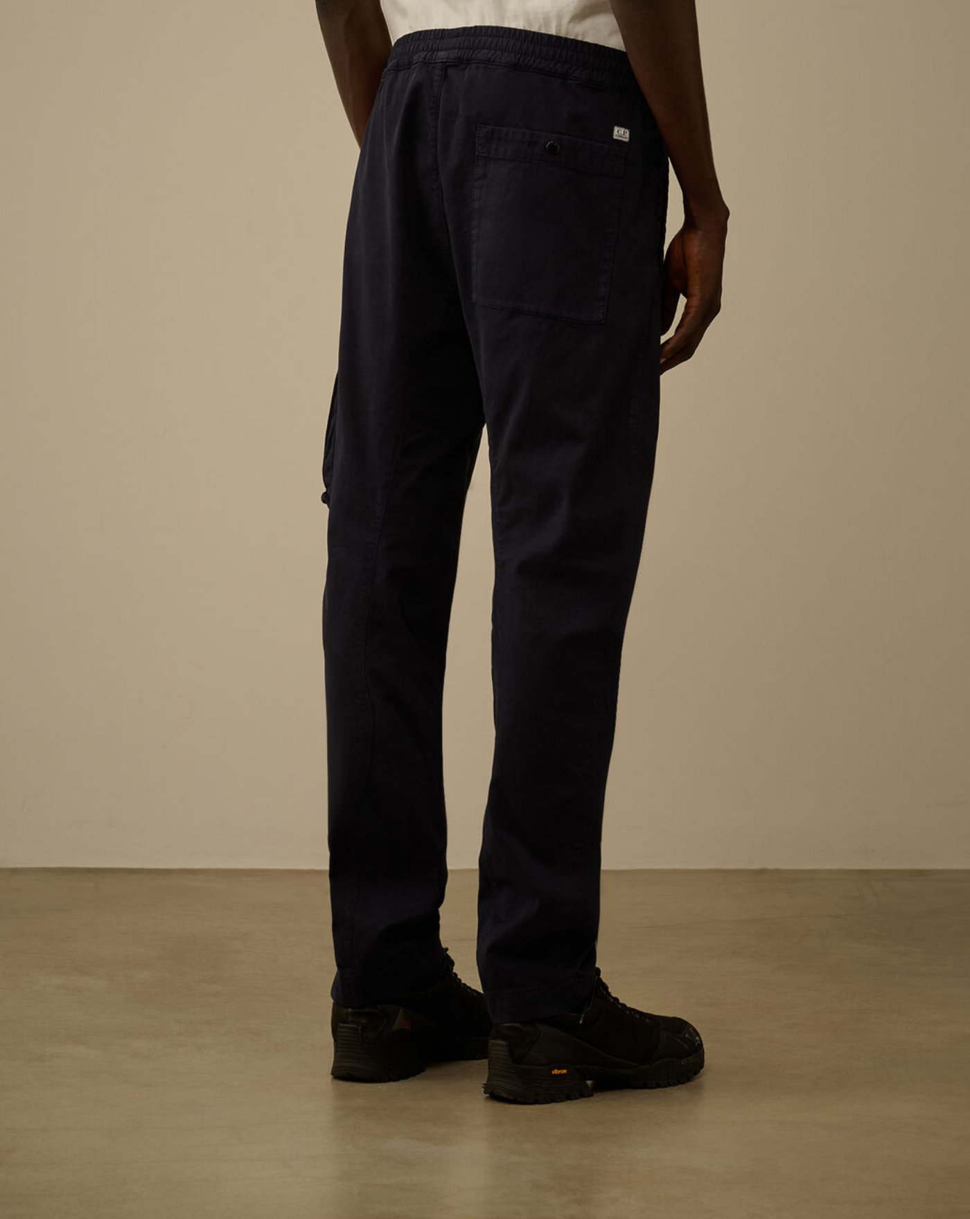 Pantalon C.P. Company Stretch Sateen Regular Cargo Pants 19CMPA211A005529G 888 C.P. COMPANY
