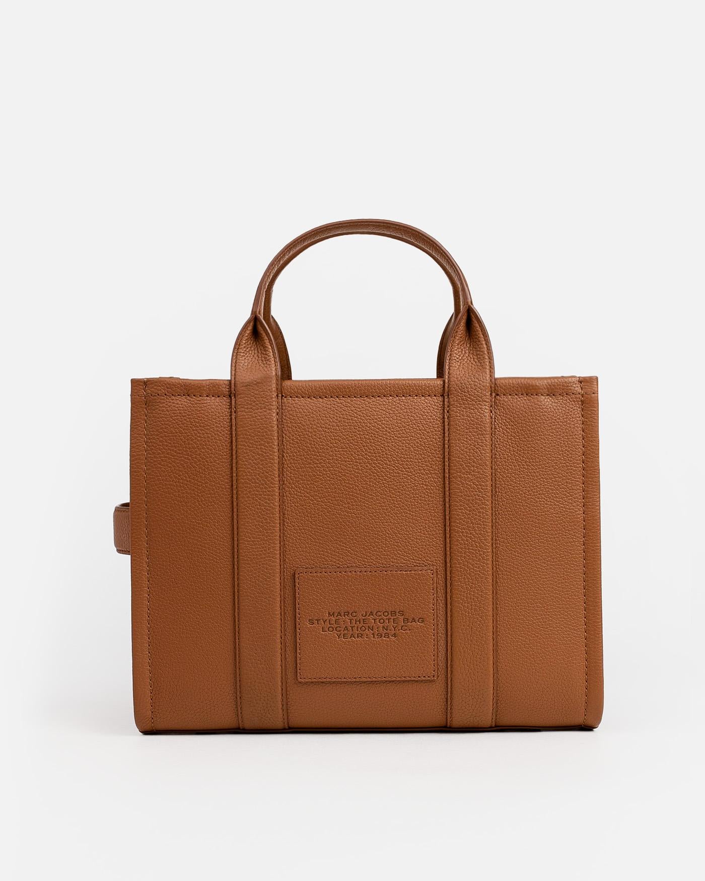 H004L01PF21 212 MARC JACOBS