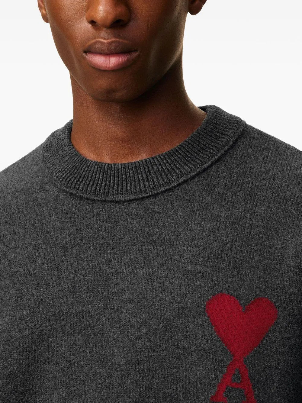 Jersey Ami Paris Big Ami de Coeur UKS838018 084 AMI PARIS