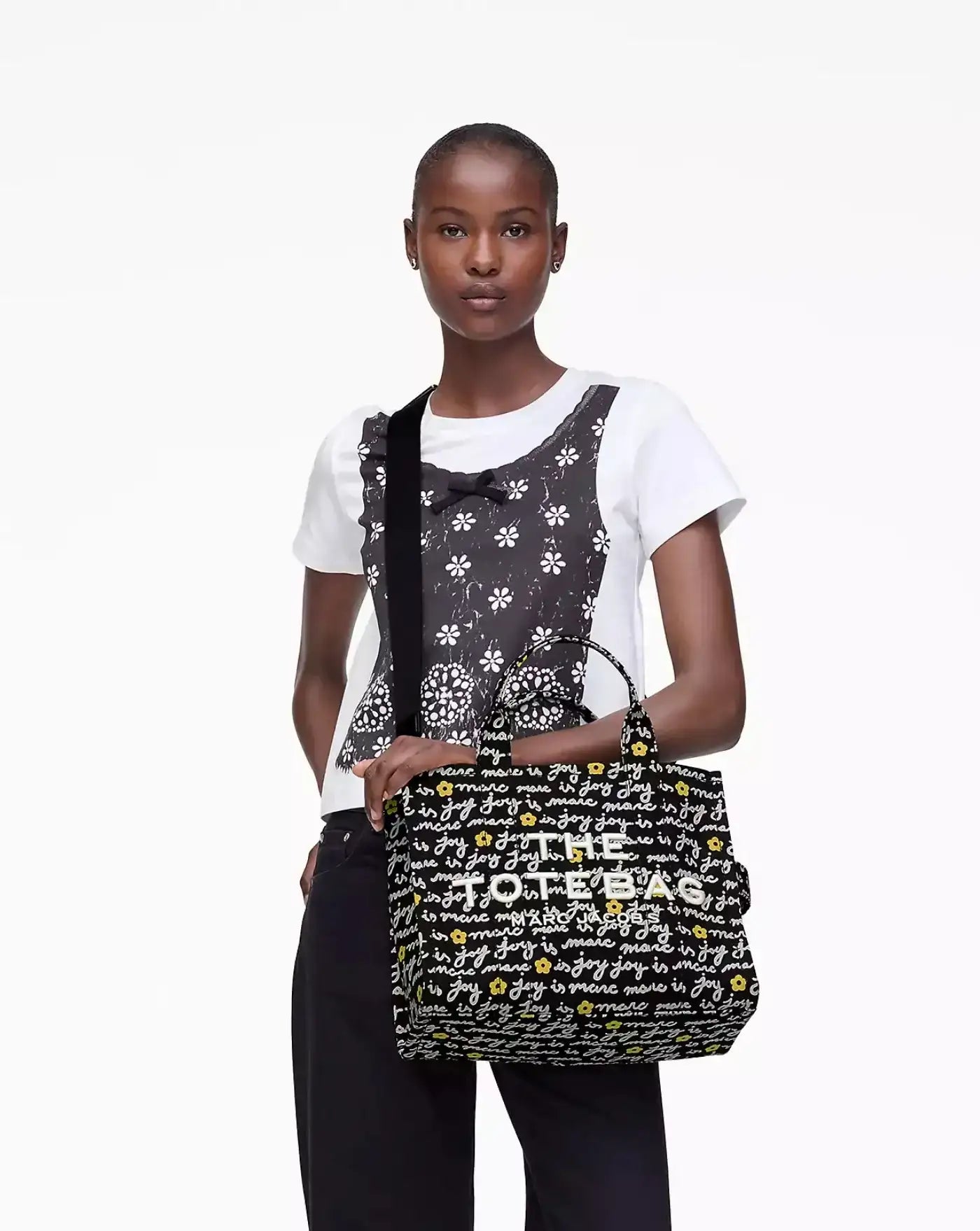 Bolso Marc Jacobs The Medium Tote 2F5HTT002H02 002 MARC JACOBS