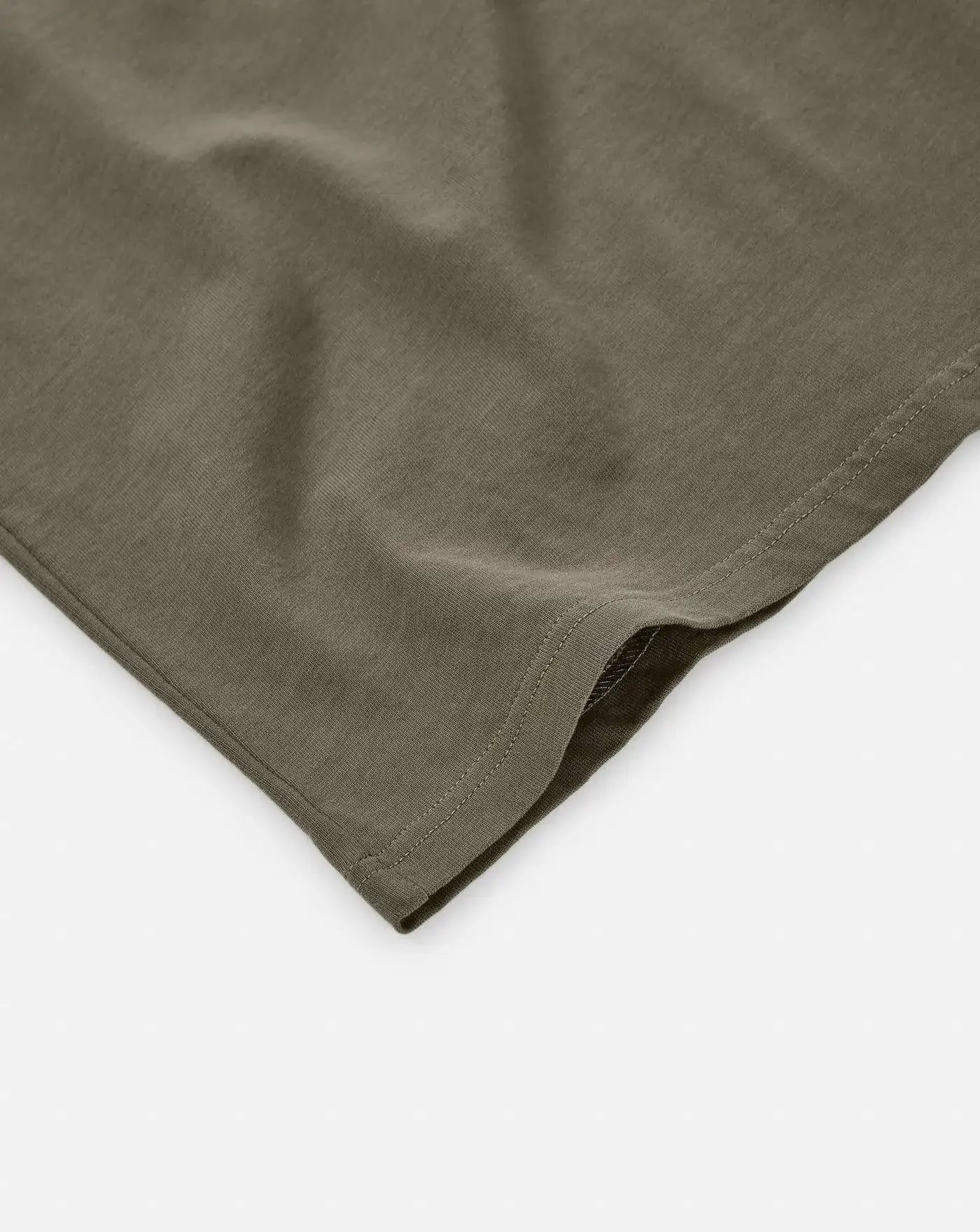 Camiseta Ami Paris Tonal Ami de Coeur UTS074 726953 AMI PARIS