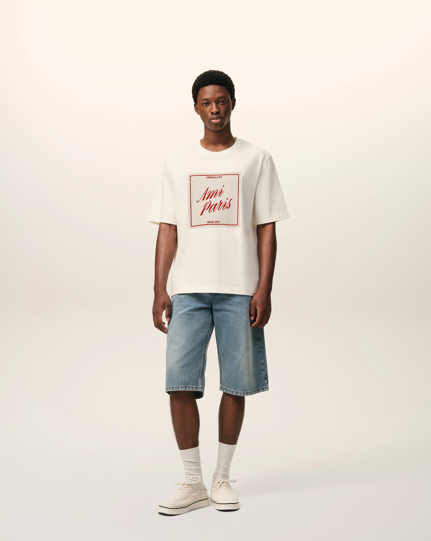 Camiseta Ami Paris Heritage Print T-shirt UTS385726 136 AMI PARIS