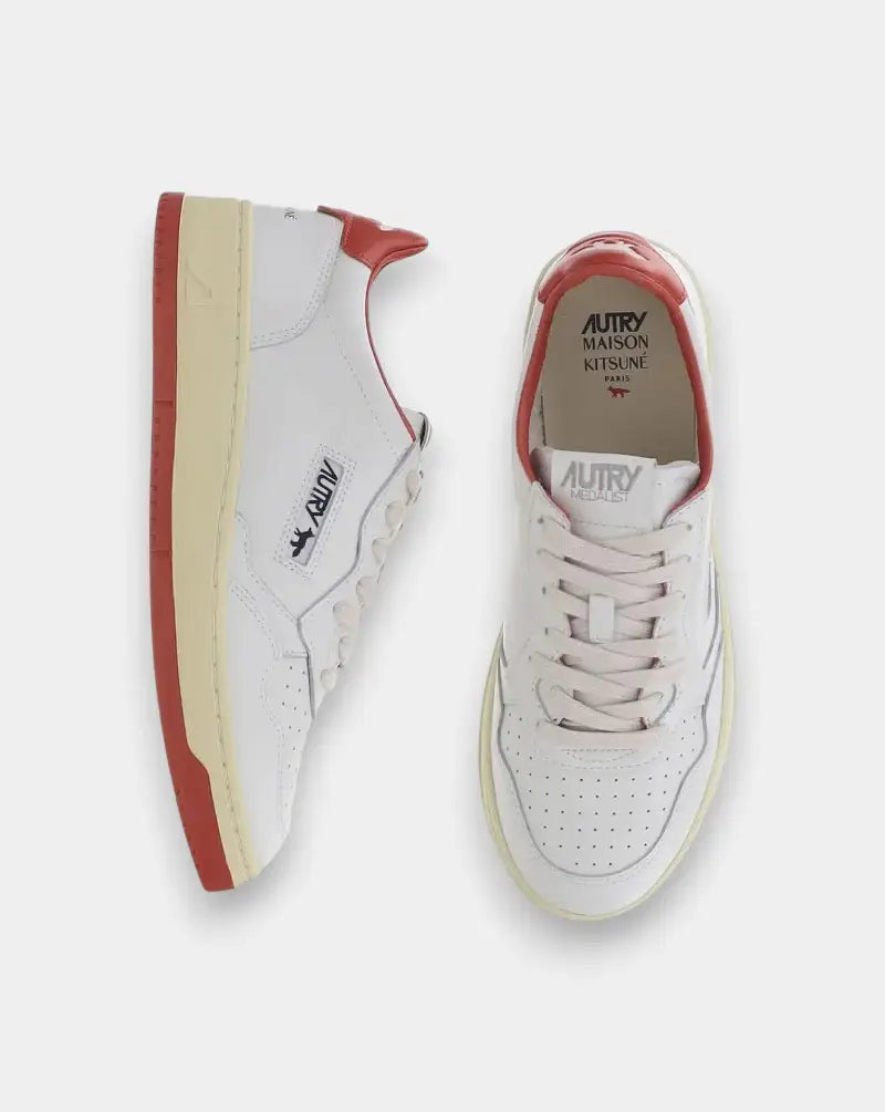 Zapatillas Autry x Maison Kitsuné MK02 AULM MK02 WHT/RED AUTRY
