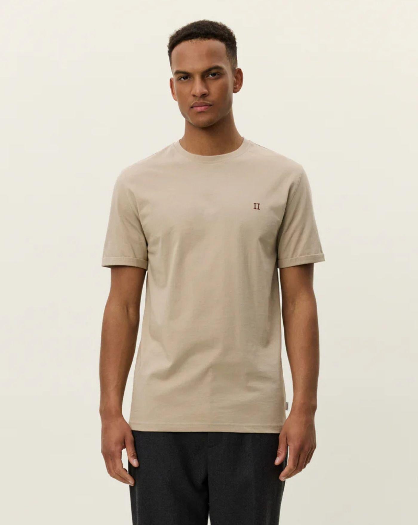 norregaard contrast t-shirt 1000201 810 LES DEUX