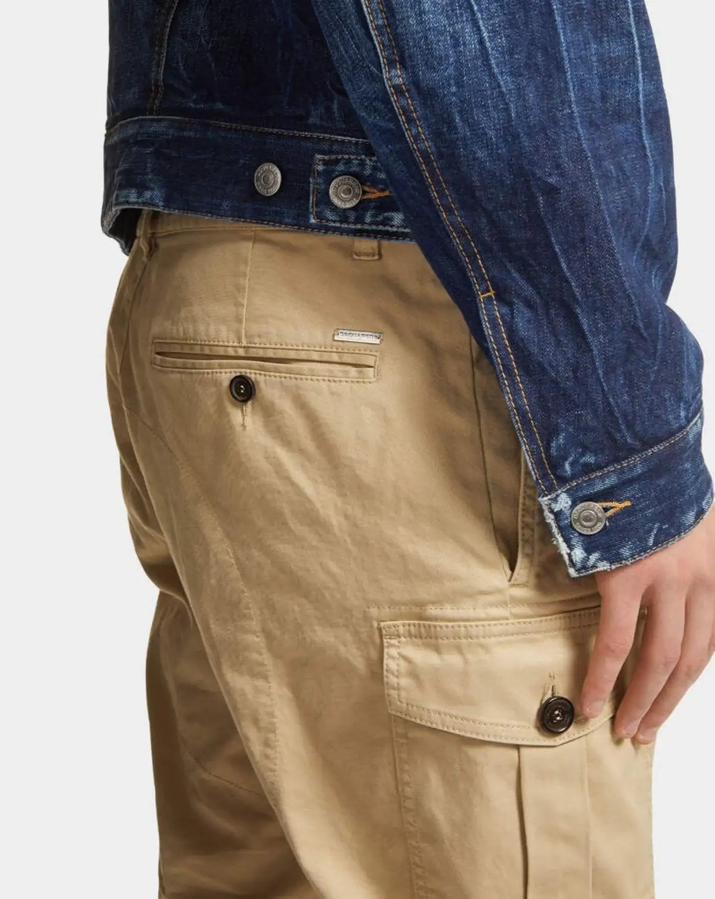 Pantalon Dsquared2 Sexy Cargo S74KB0818S39021 111 DSQUARED2