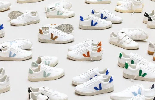 La Historia de Veja: Zapatillas Sostenibles que Revolucionaron la Moda