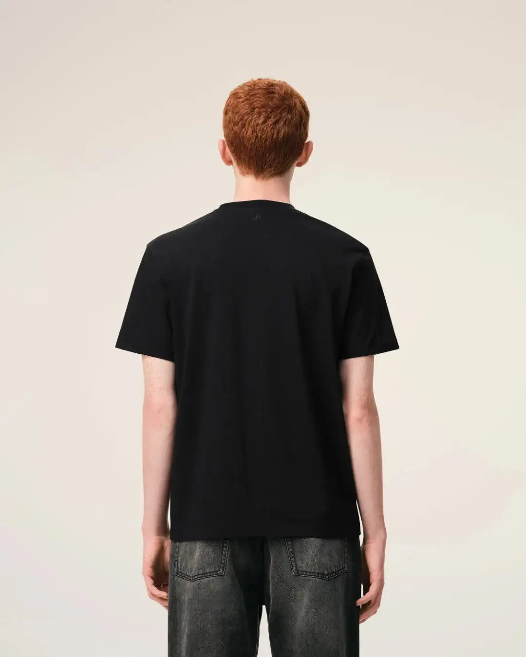 Camiseta Ami Paris with Red Ami de Coeur BFUTS035 724 001 BLACK AMI PARIS 