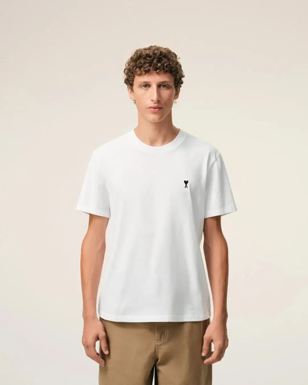 Camiseta Ami Paris with Contrasted Ami de Coeur HTS346 724 100 WHITE AMI PARIS 