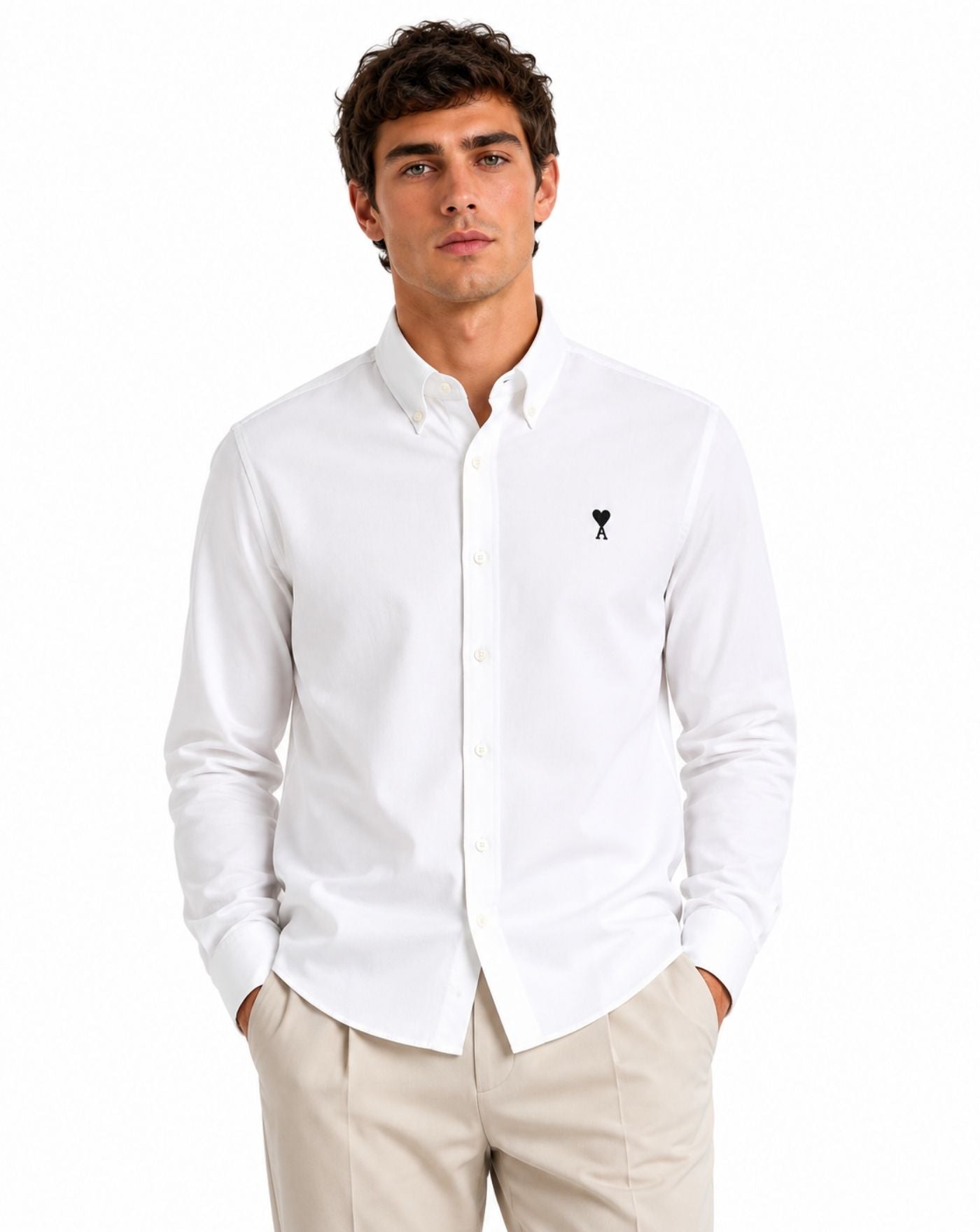 Camisa Ami Paris Quota Contrasted Ami de Coeur Button Down Collar Classic Fit USH878 CO0031 168 NATURAL WHITE AMI PARIS 