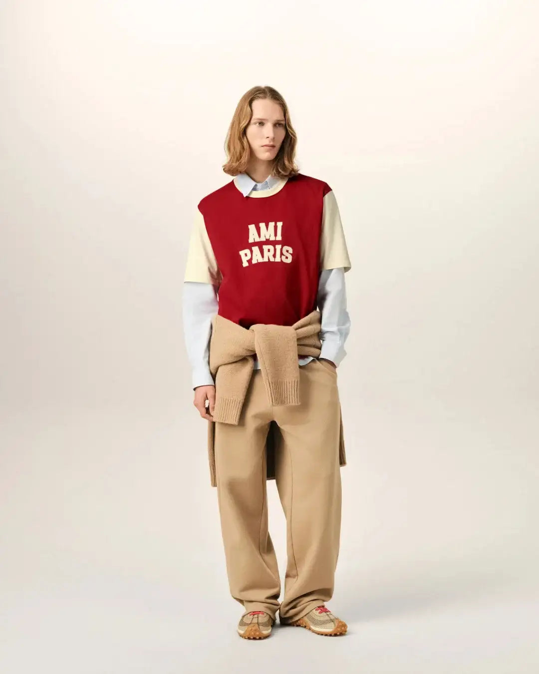 Camiseta Ami Paris Felt Embroidery<BR/> UTS418 JE0272 A202 RUBY RED/IVORY AMI PARIS 