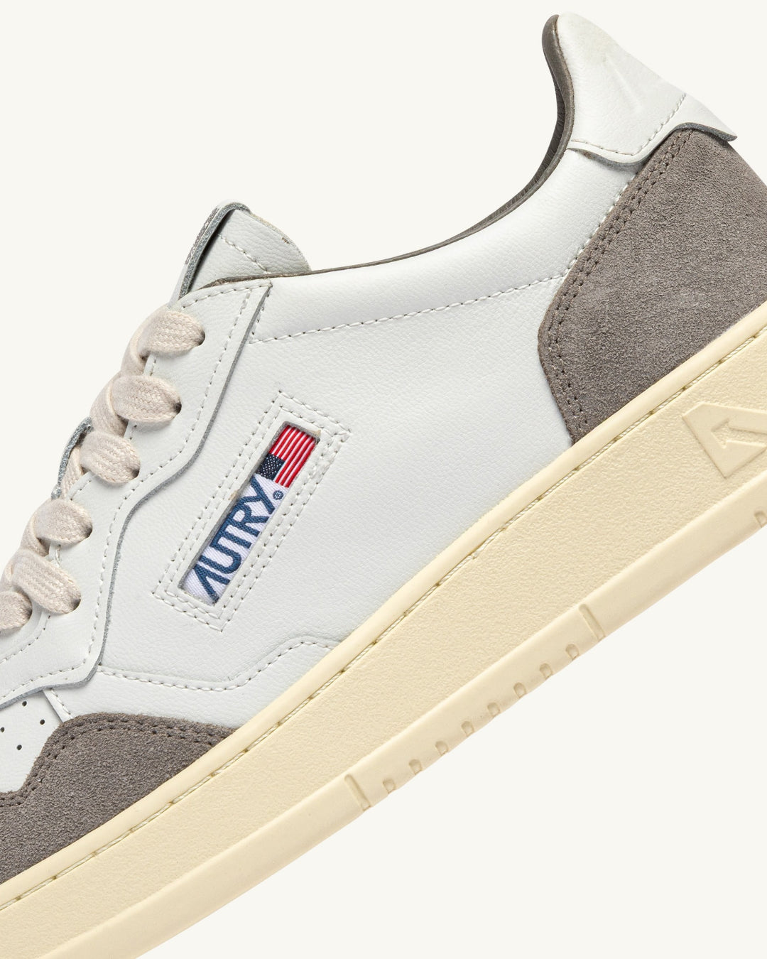 Zapatillas Autry Aulm FT15 AULM FT15 WHITE/CEMENTO AUTRY 