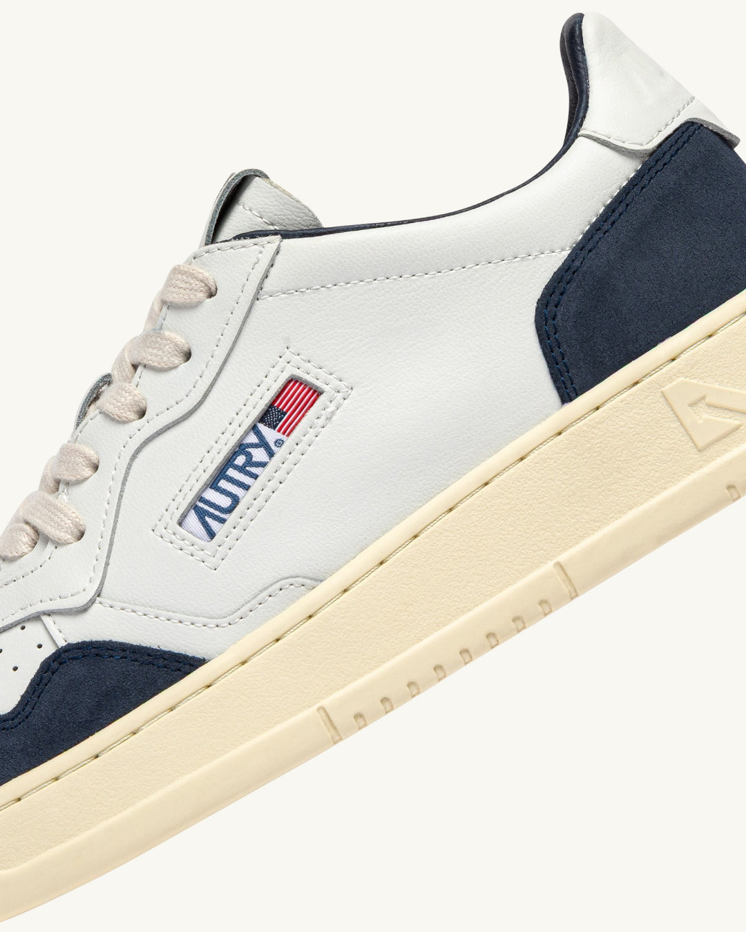 Zapatillas Autry FT22<BR/> AULM FT22 WHITE/DENIM AUTRY 