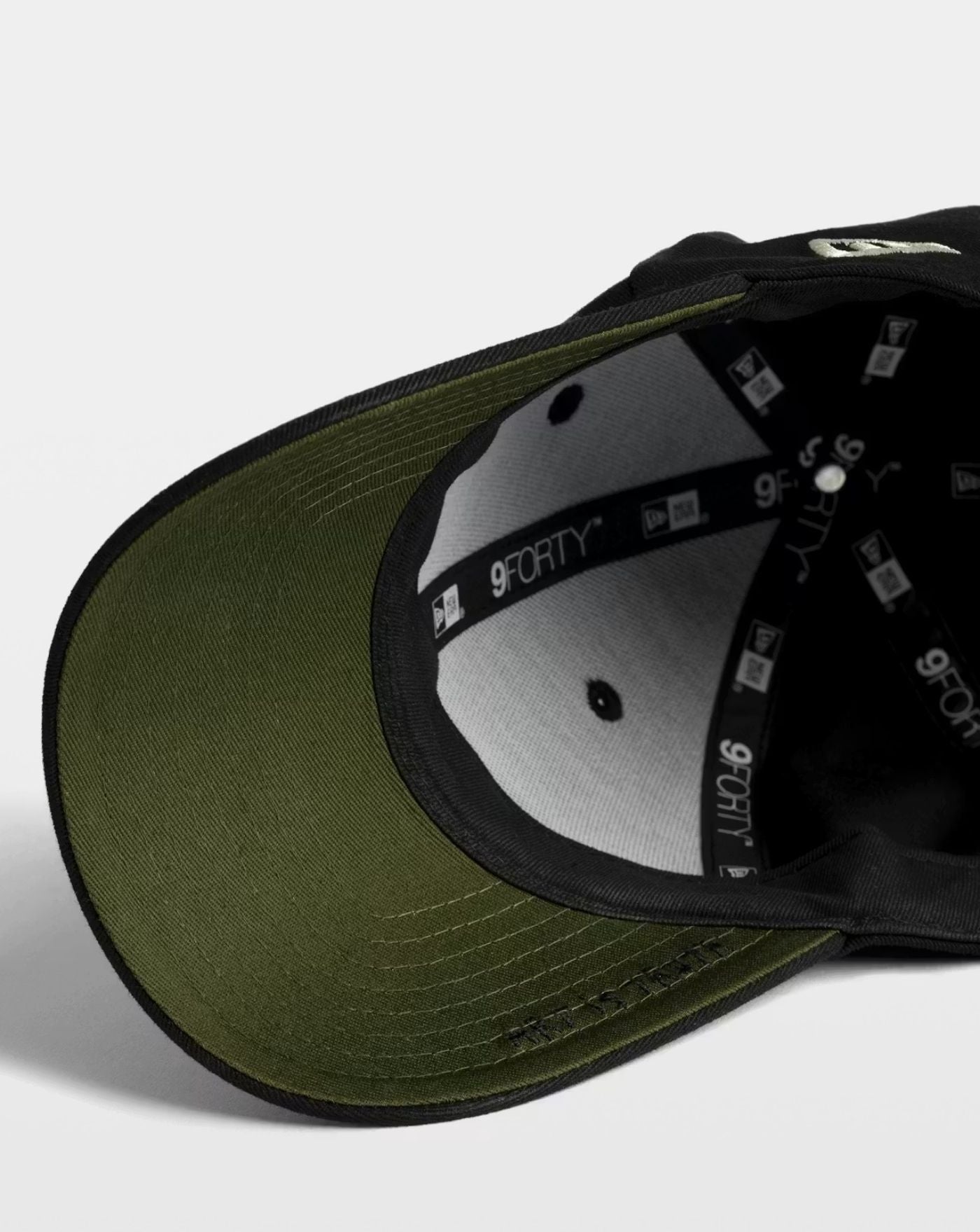 Gorra New Era x Zadig&Voltaire<BR/> OWHT01158 011 ZADIG & VOLTAIRE 