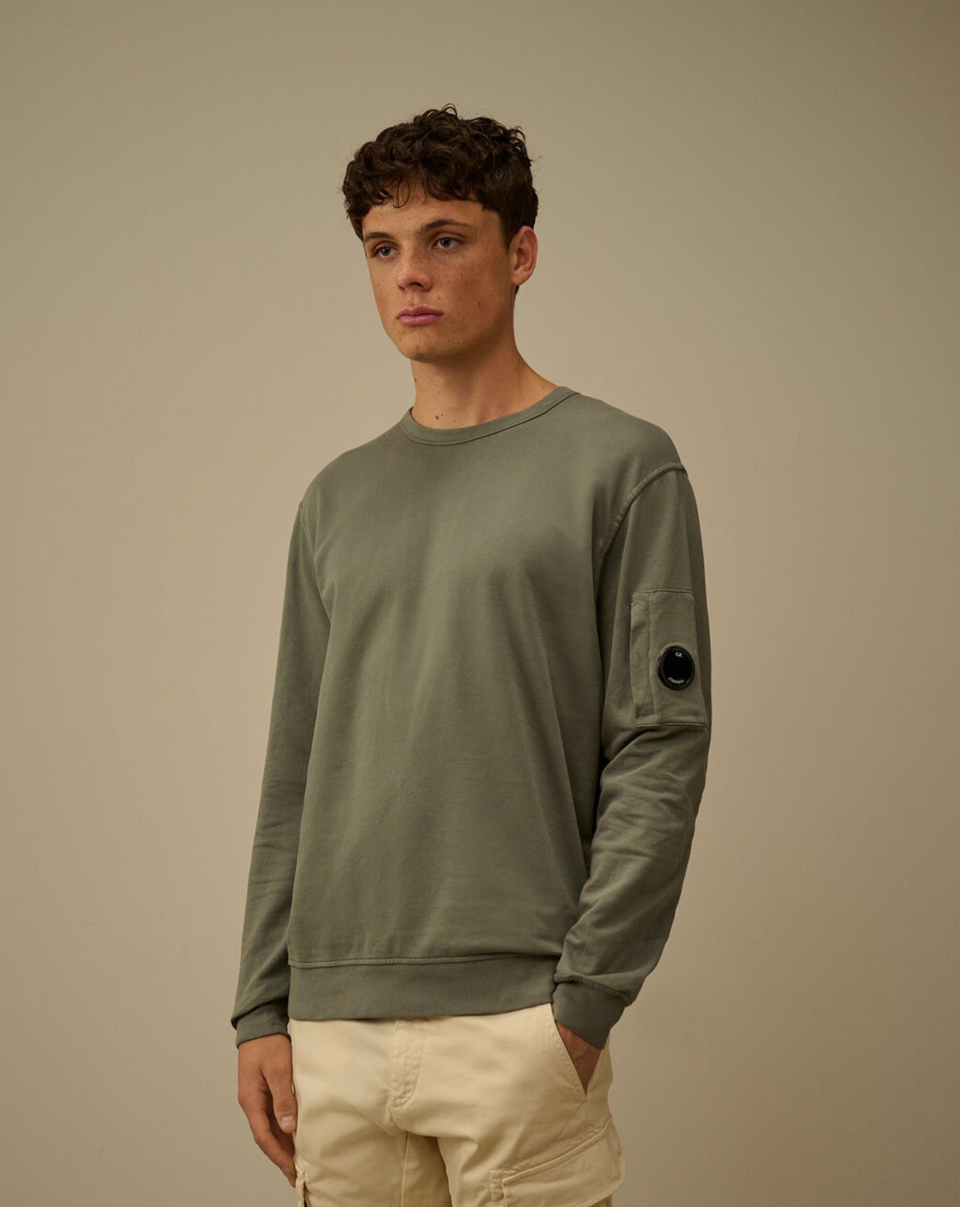 Sudadera C.P. Company Light Fleece Crewneck Sweatshirt 20CMSS711A002246G 921 GUNMETAL C.P. COMPANY 