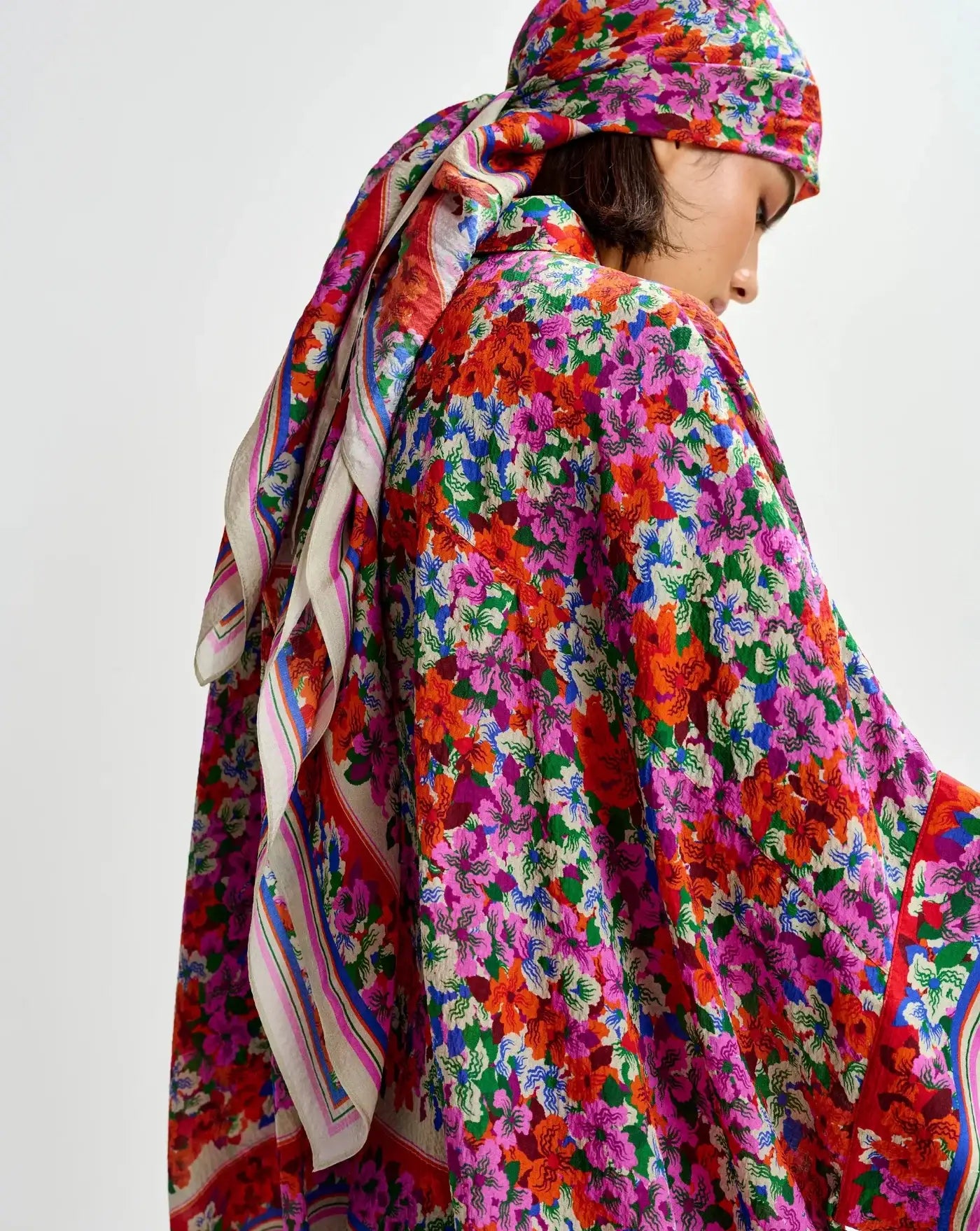 Camisa Essentiel Antwerp Jirt Oversized Shirt JIRT J1FGFIRE GLOW ESSENTIEL ANTWERP 