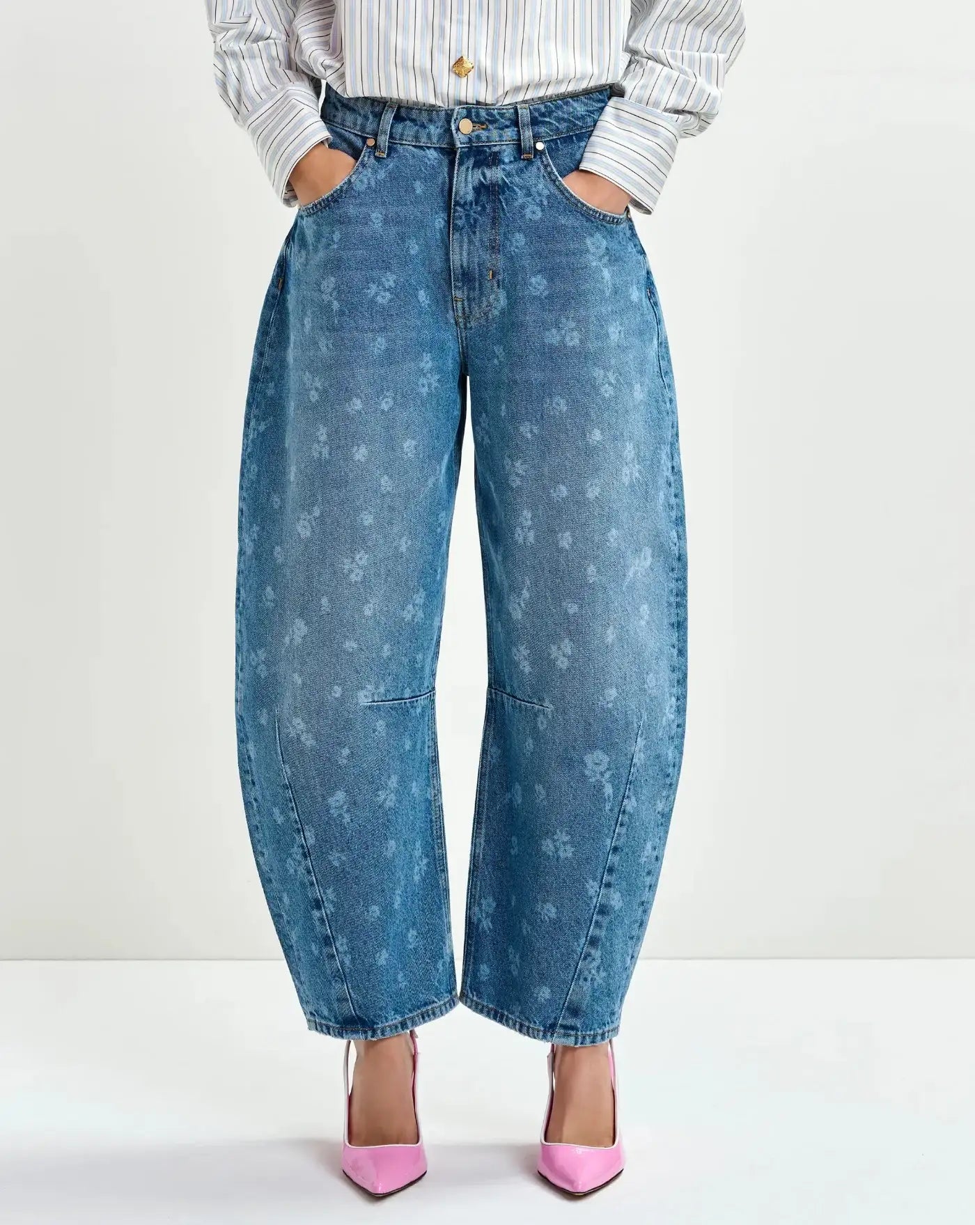 Denim Essentiel Antwerp Jo1 Barrel Leg Jeans JO1 QP28QUIET POOL ESSENTIEL ANTWERP 