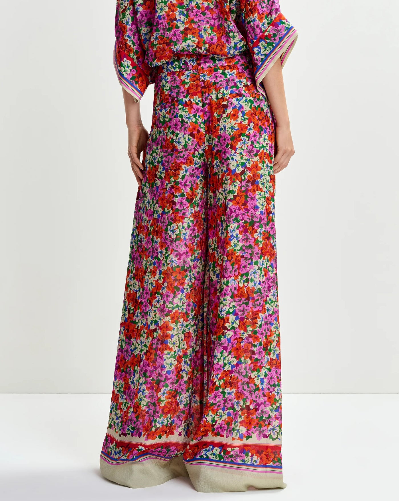 Pantalon Essentiel Antwerp Joek Wide Leg Pants JOEK J1FGFIRE GLOW ESSENTIEL ANTWERP 