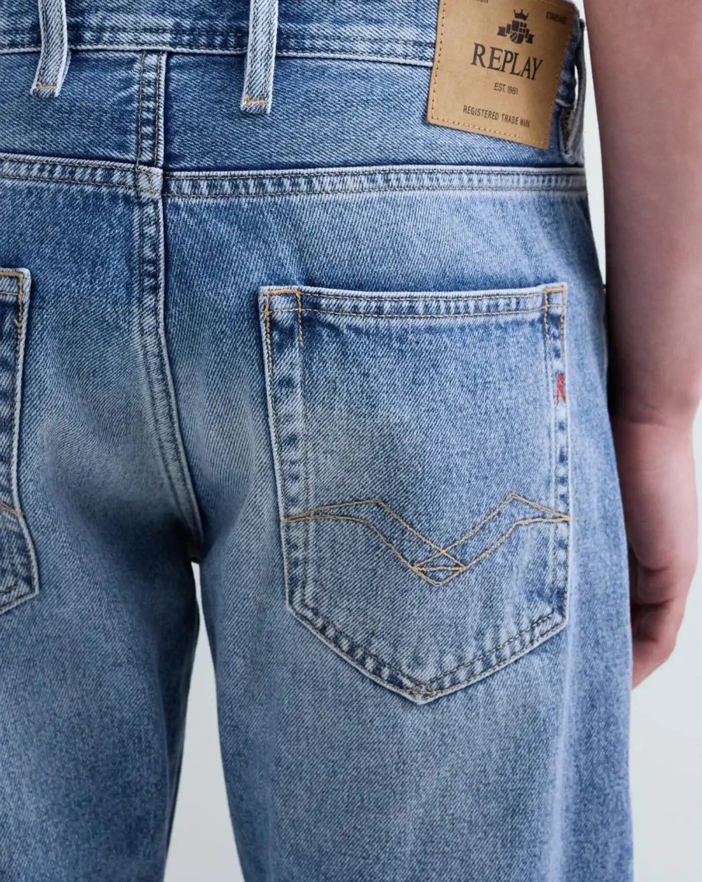 Pantalones Replay Straight fit grover MA972Z03241A182 009 REPLAY 