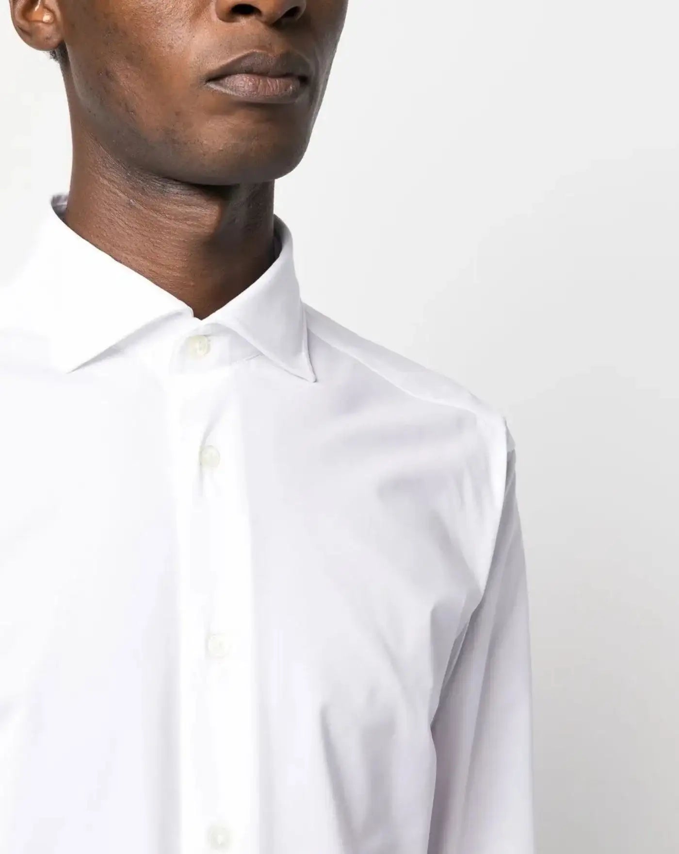 Camisa Traiano Milano con botones T1000311 900 WHITE PLAIN TRAIANO MILANO 