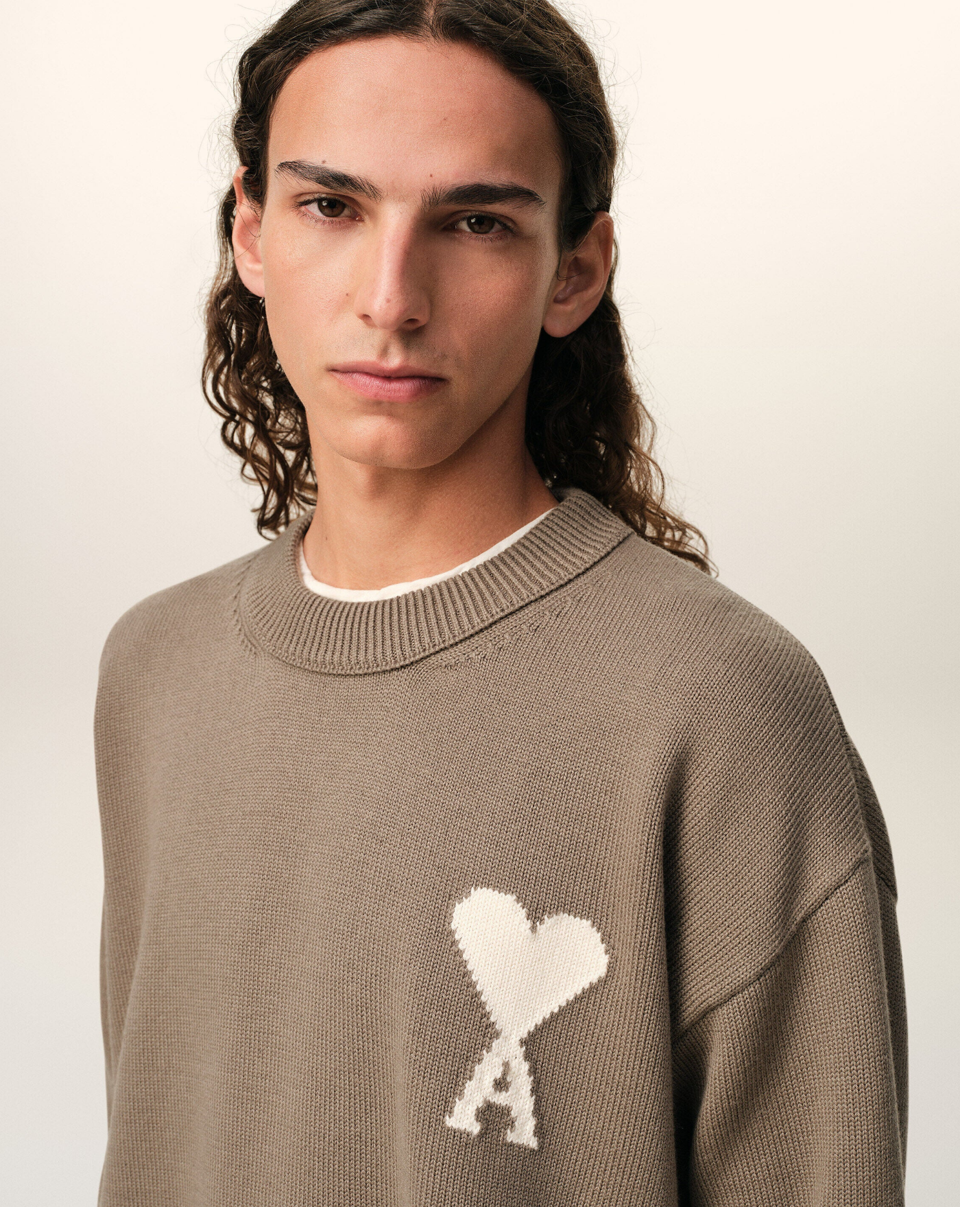 Jersey Ami Paris Big Ami de Coeur UKS859KN0156 A117 AMI PARIS 