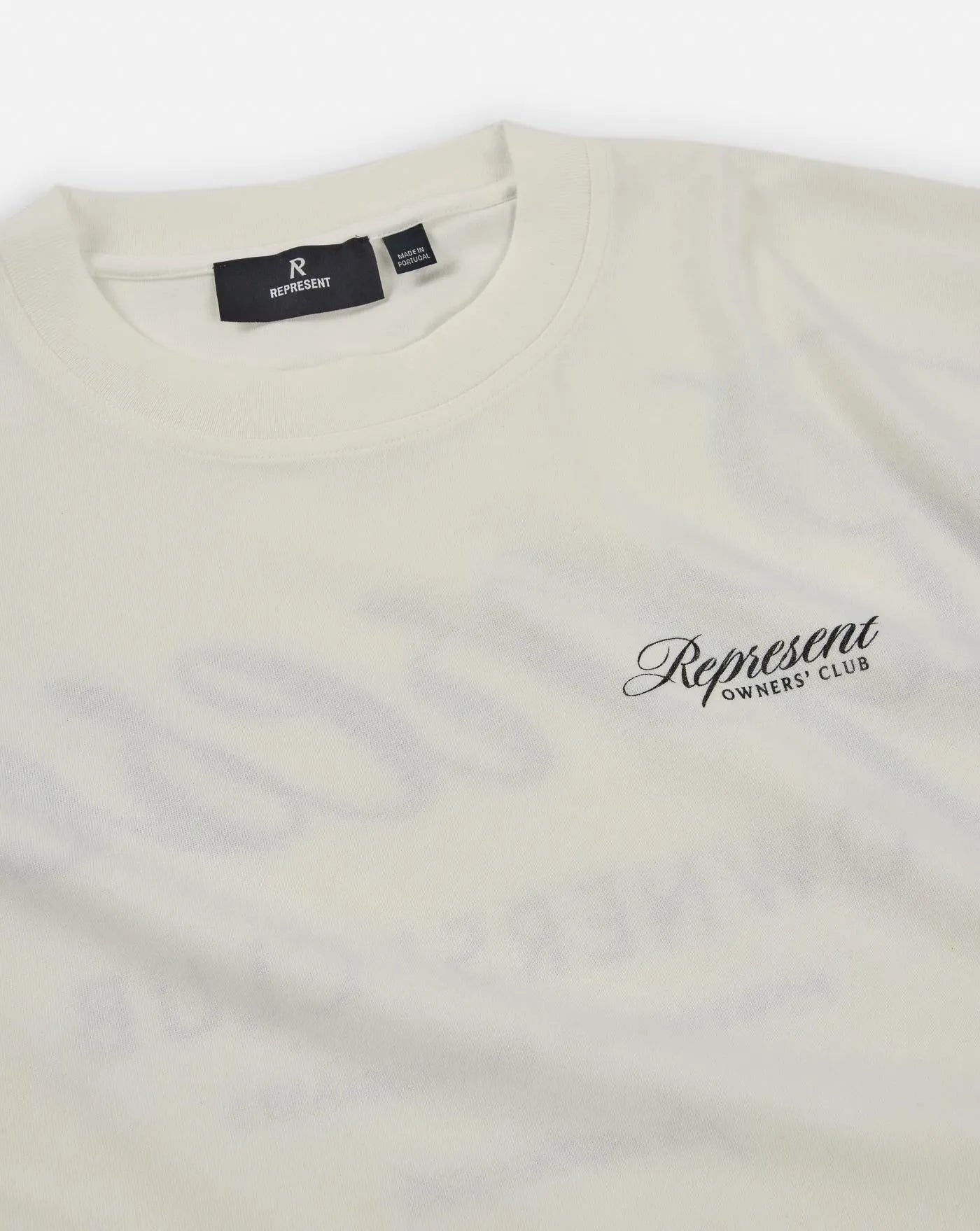Camiseta Represent Owners Club Script OCM41201 072FLAT WHITE REPRESENT 