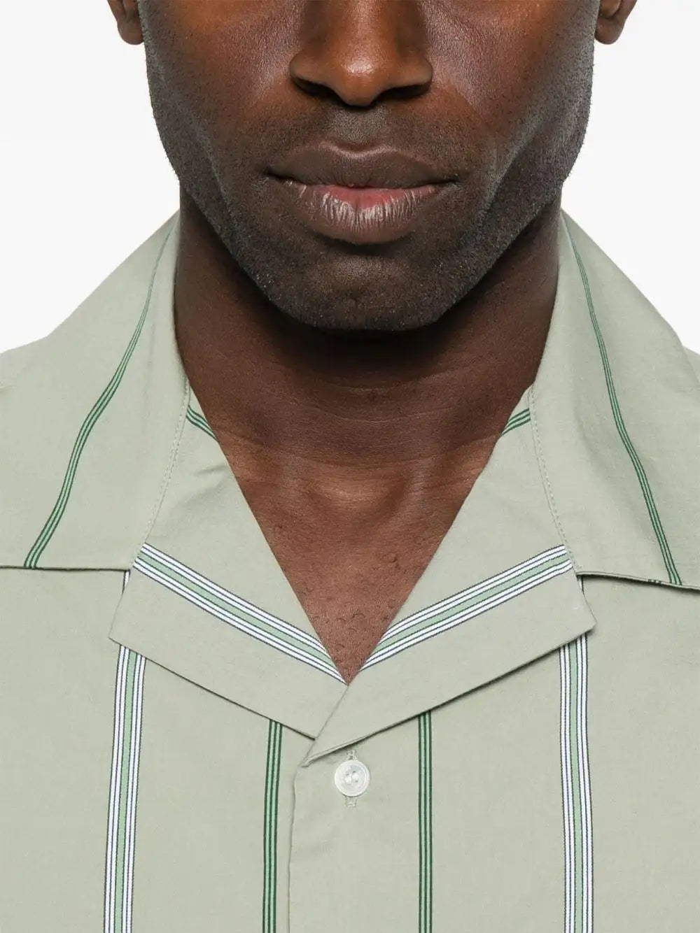 Camisa Maison Kitsuné Resort OM00421WC5029 0078 MAISON KITSUNE 