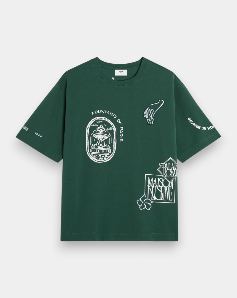 Camiseta Maison Kitsune Art Nouveau Stamps QM00107KJ0119 P399 MAISON KITSUNE 
