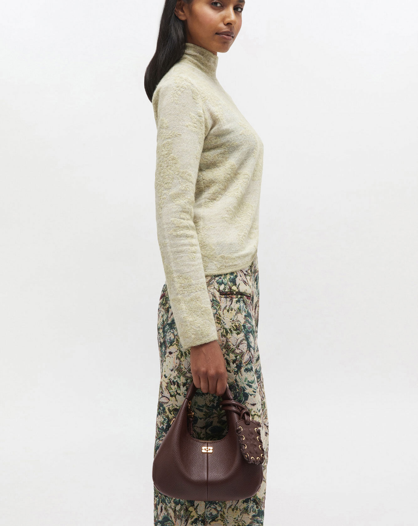 Bolso Ganni Hobo Mini grained A7102 979 GANNI 