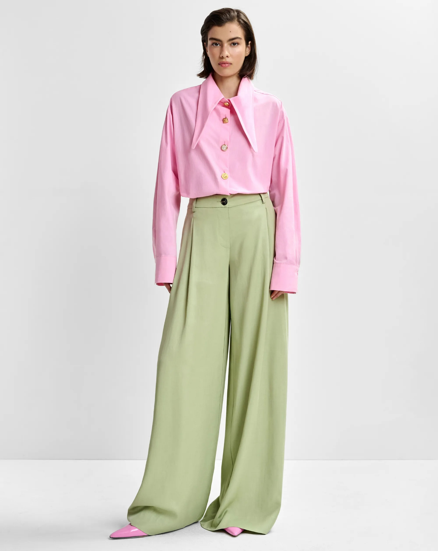 Pantalon Essentiel Antwerp Justicia Wide Leg Pants JUSTICIA BS22BASIL SMASH ESSENTIEL ANTWERP 