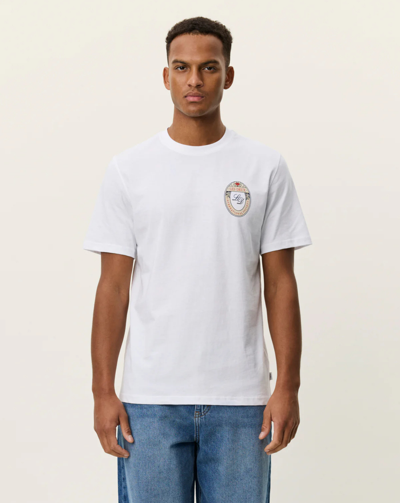 Camiseta Les Deux Brady Emblem 1001546 201WHITE LES DEUX 
