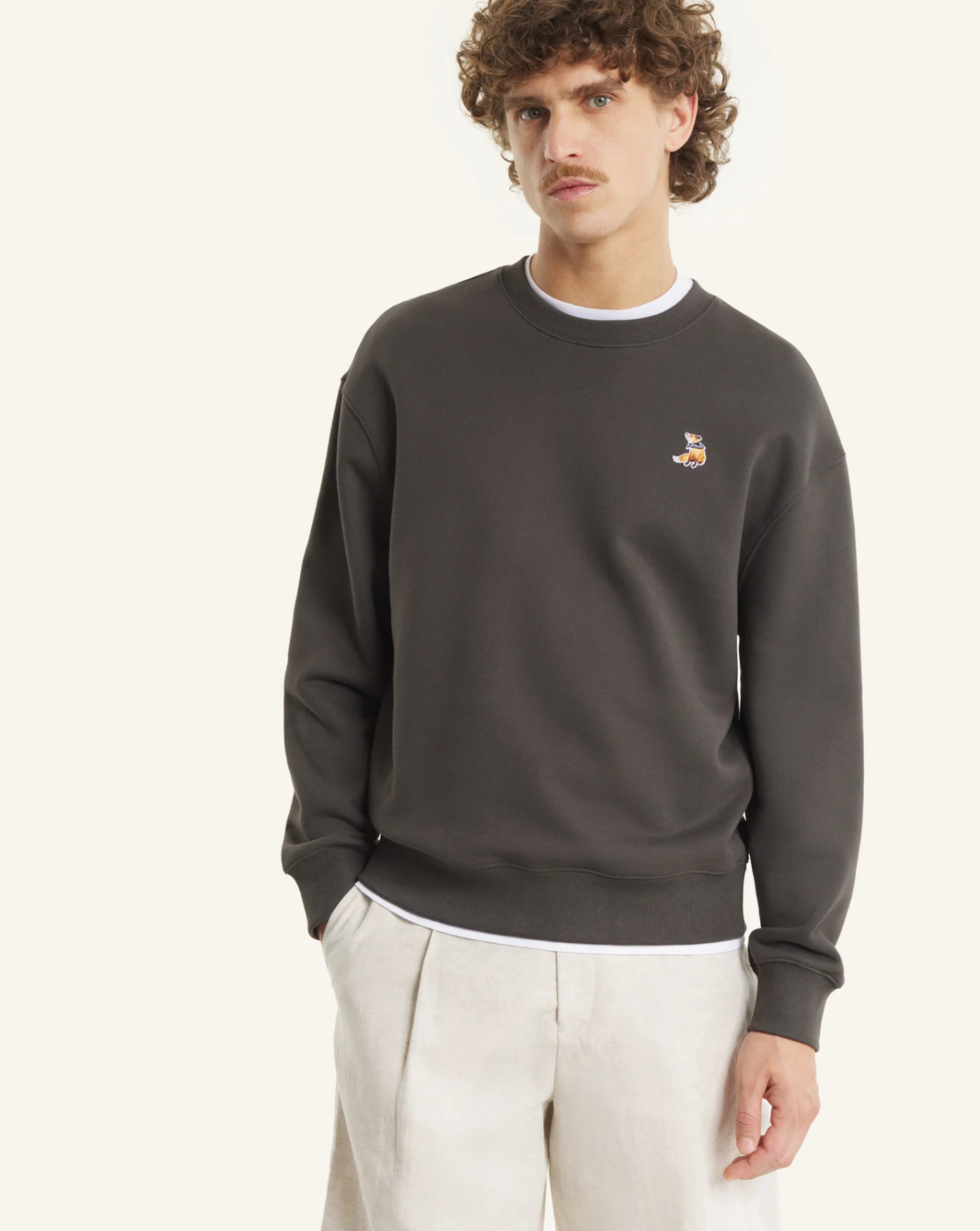 Sudadera Maison Kitsune Dreaming Fox Comfort QM00301KM0341 0453 MAISON KITSUNE 