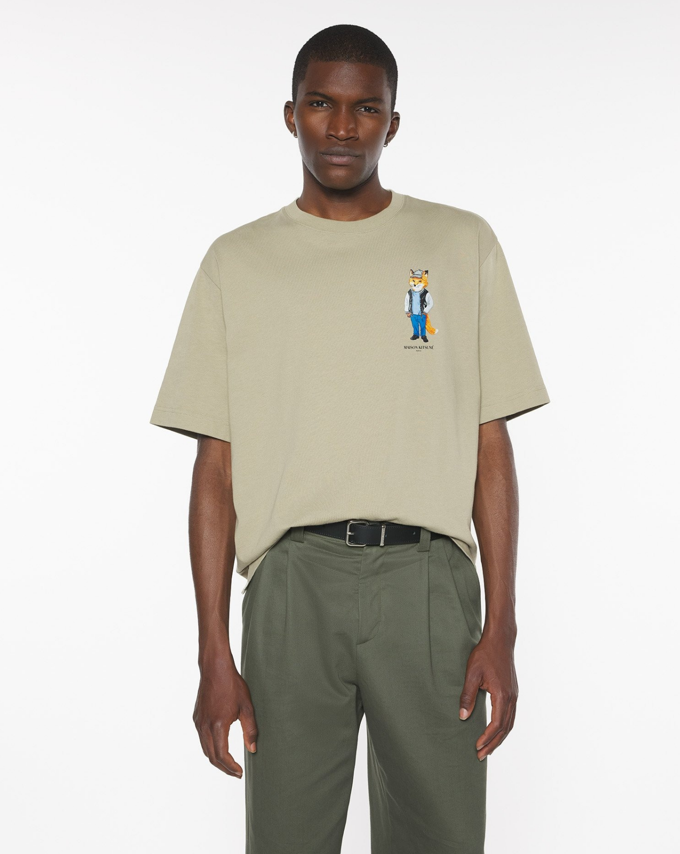 Camiseta Maison Kitsune Dressed Fox PM00120KJ0119 0302 MAISON KITSUNE 