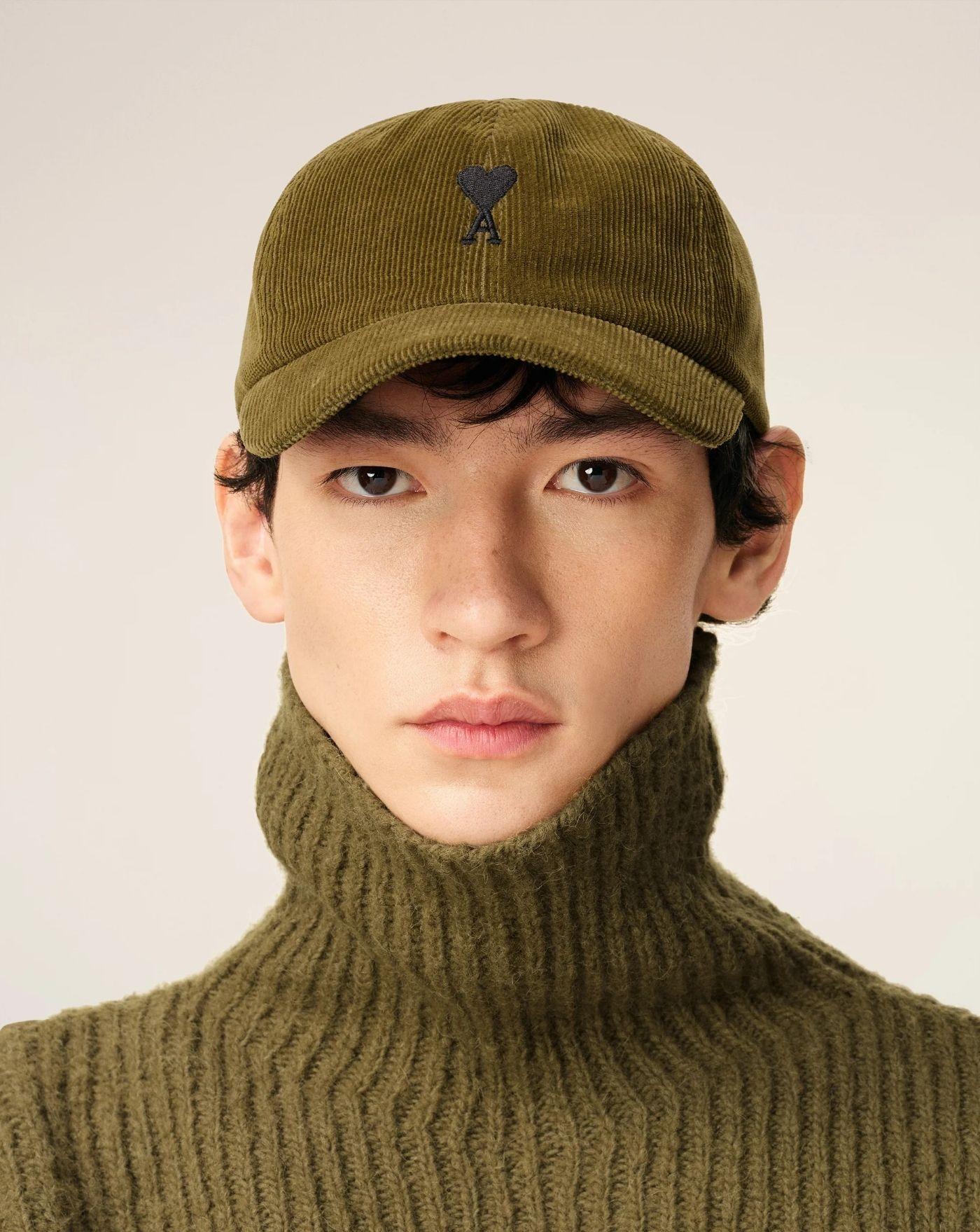 Gorra Ami Paris Adc Velvet UCP265CO0089 298 AMI PARIS 