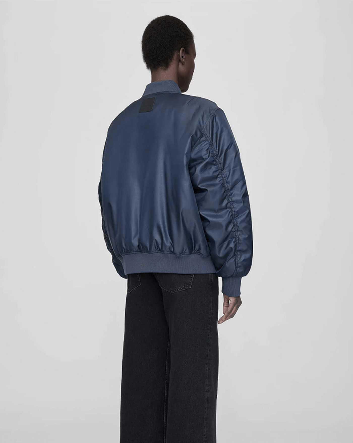 Chaqueta Anine Bing Leon Bomber A0110490NYA31  ANINE BING 