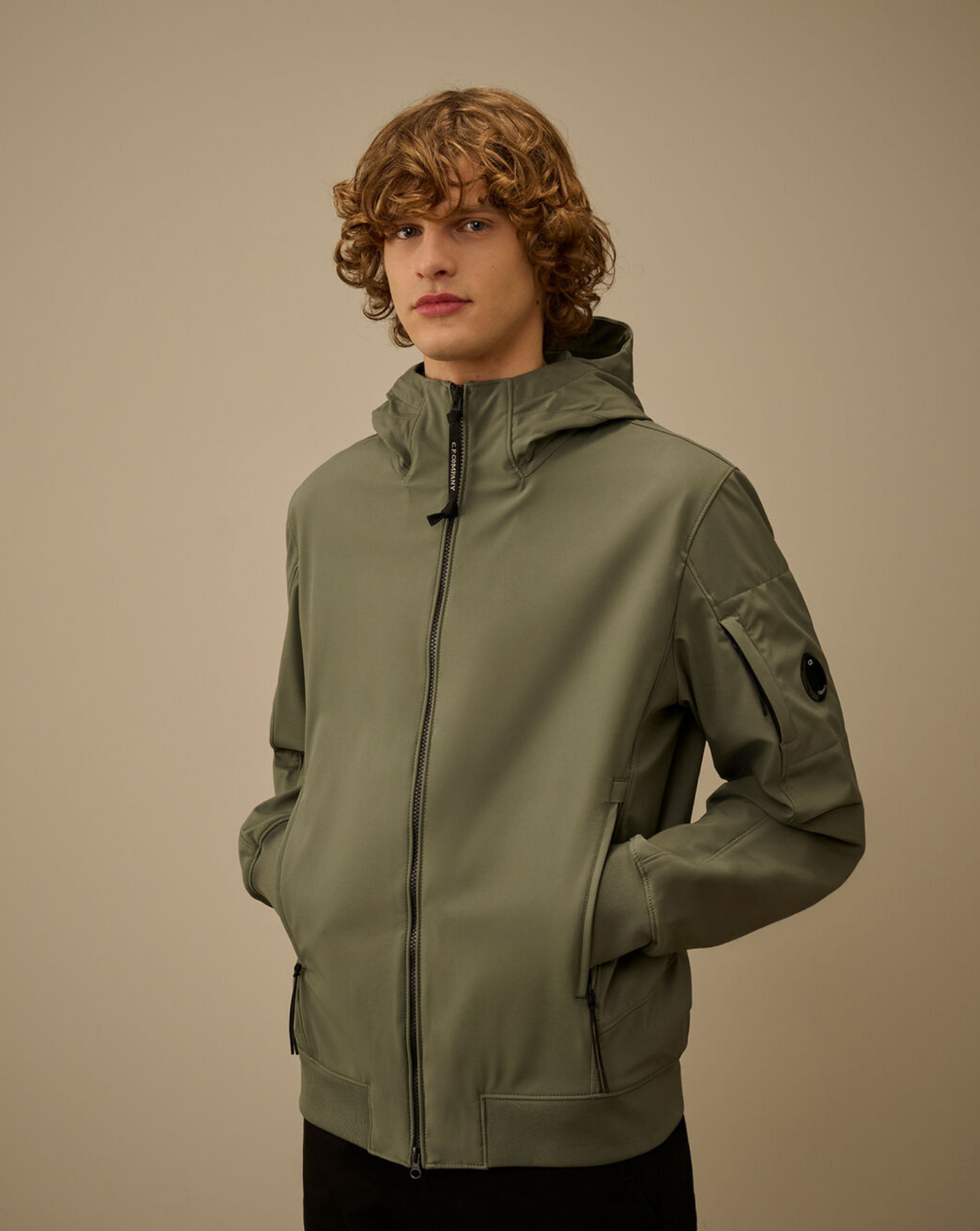 Chaqueta C.P. Company Shell-R Hooded Lens Jacket 20CMOW729A005968A 668 LAUREL WREAT C.P. COMPANY 