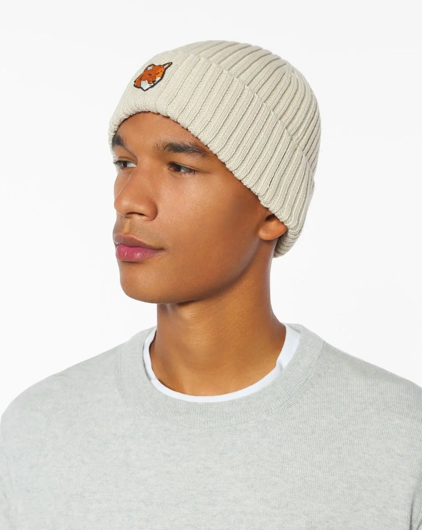 Gorro Maison Kitsune Fox Head Beanie PM06111KT1140 P205 MAISON KITSUNE 
