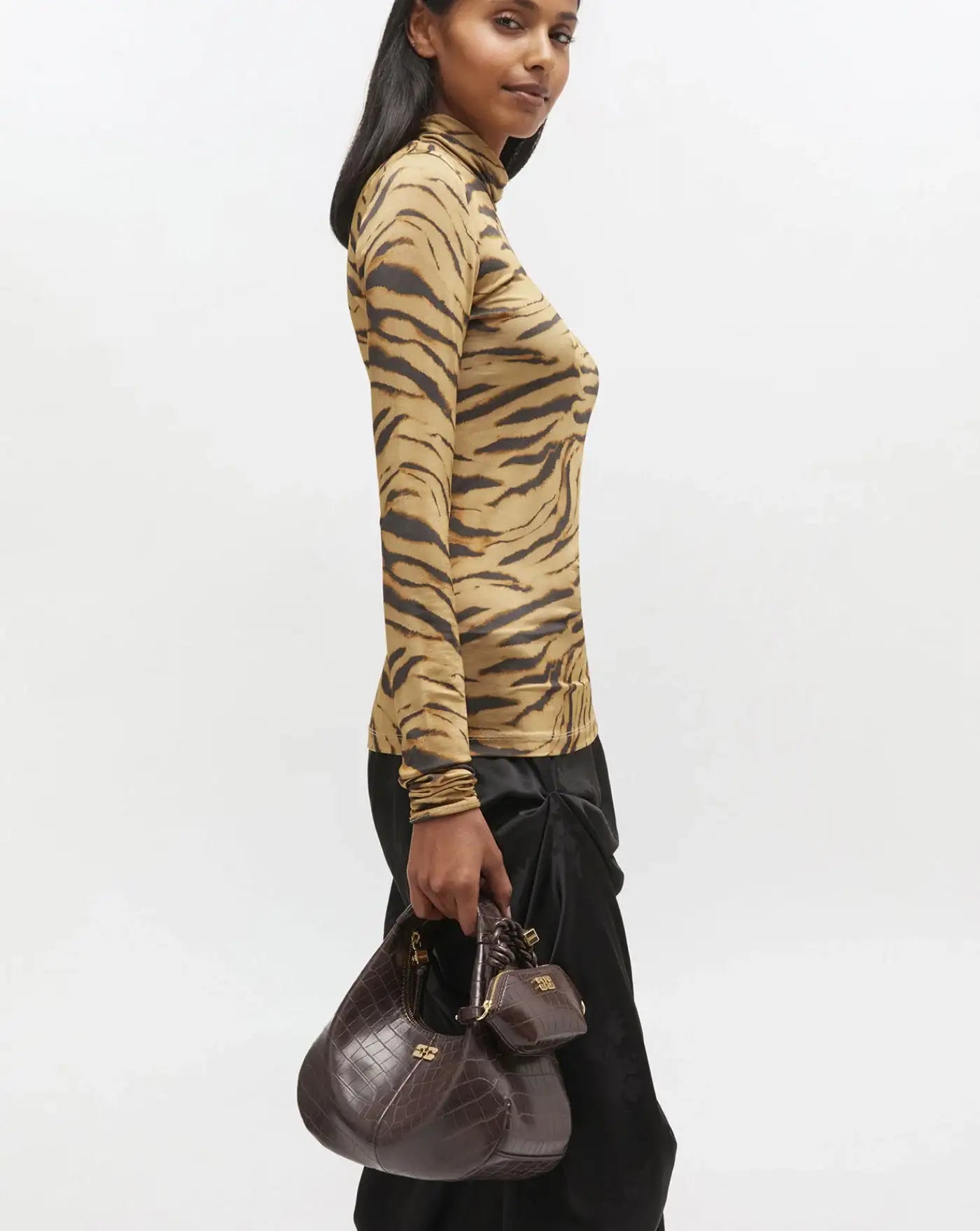 Bolso Ganni Hobo A7291 890 GANNI 