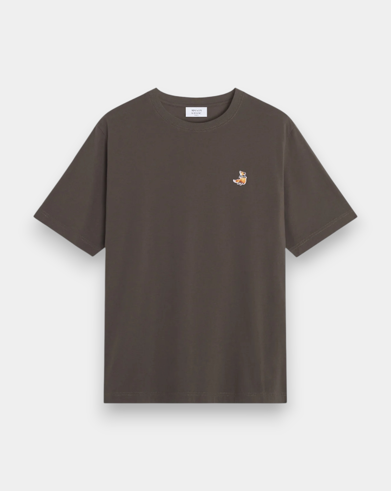 Camiseta Maison Kitunse Dreaming Fox QM00102KJ7026 0453 MAISON KITSUNE 