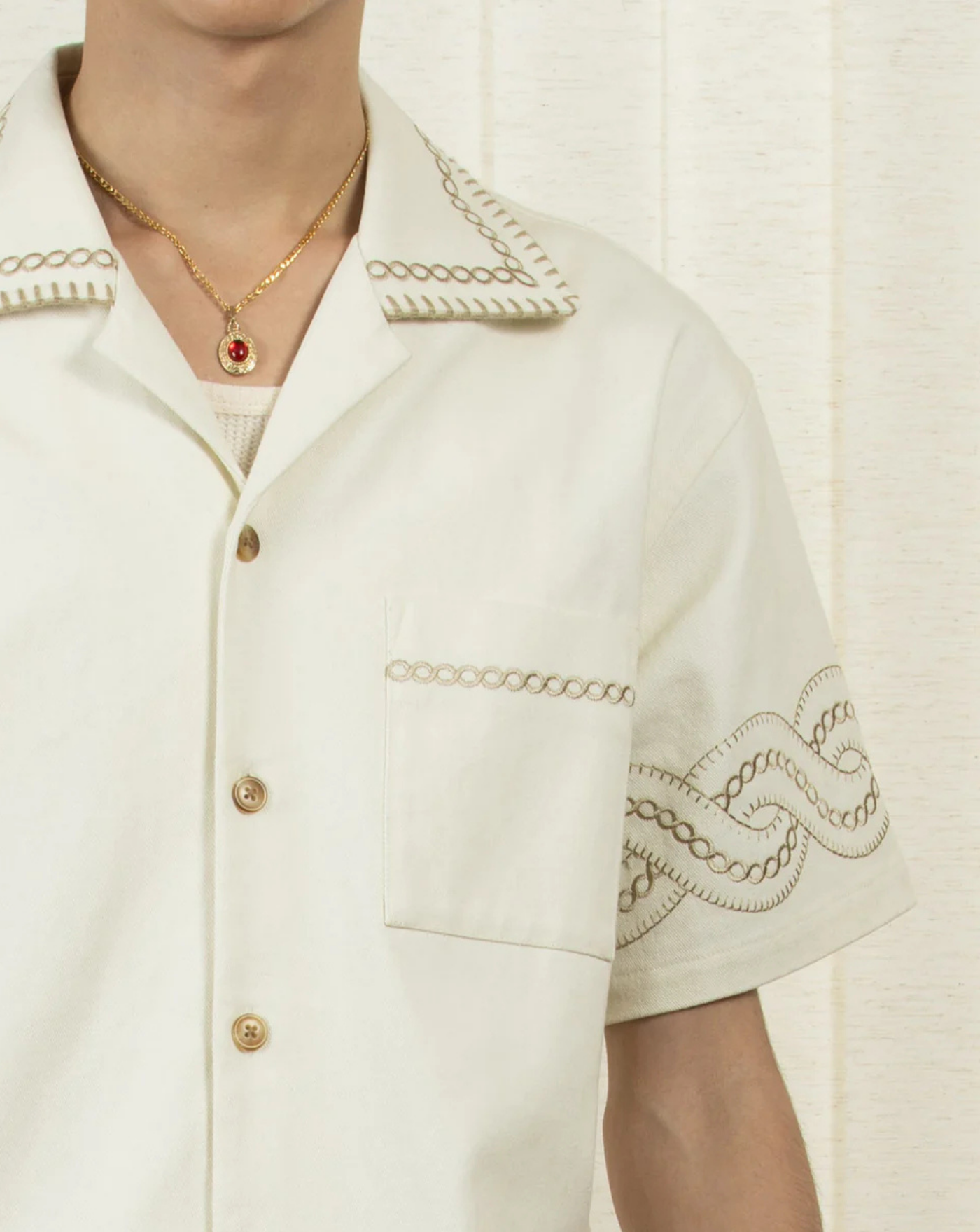 Camisa Drôle de Monsieur La Chemise Brodee Tresses SH227 CO215 CM DROLE DE MONSIEUR 