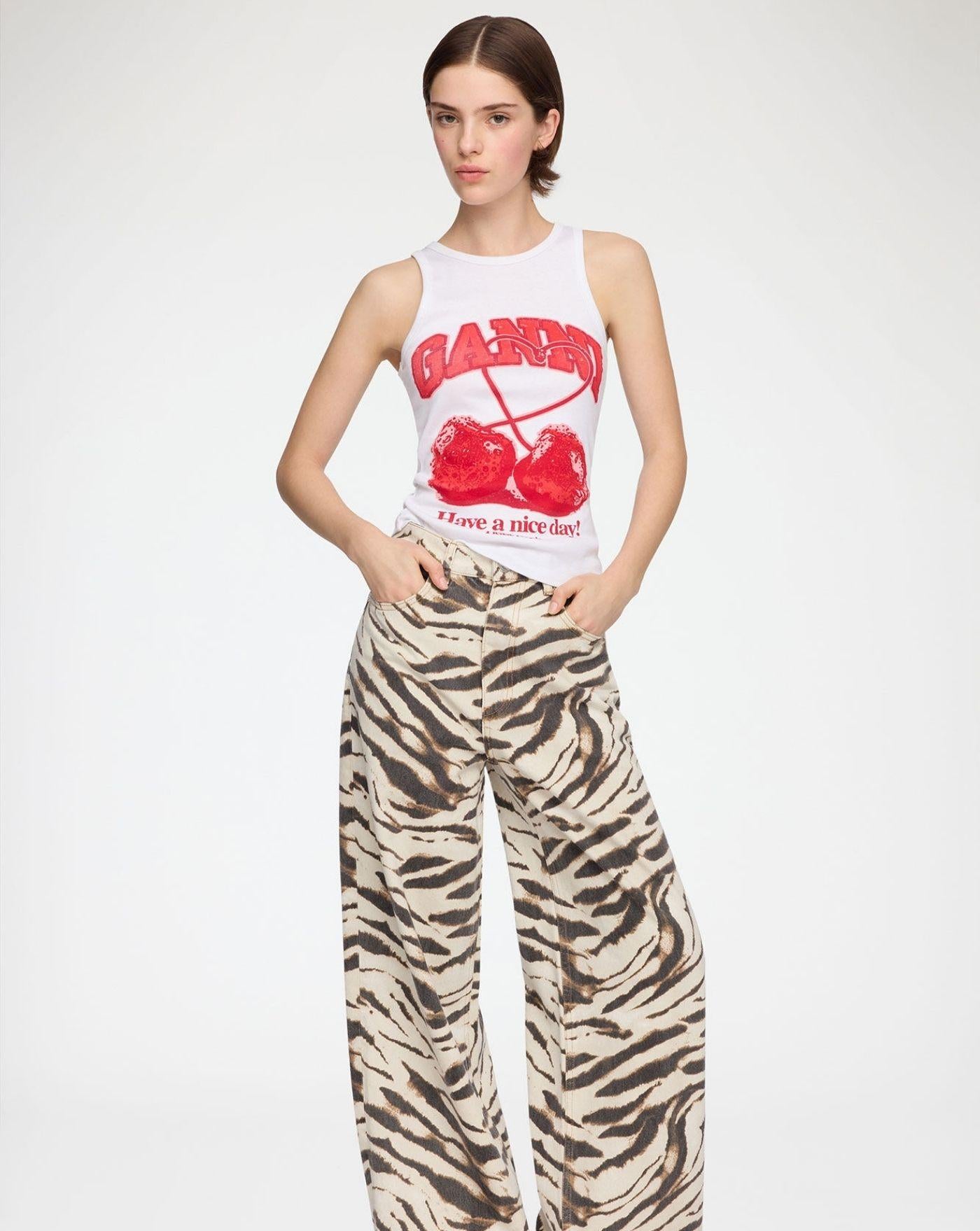 Camiseta Ganni Compact rib jersey tank cherry<BR/> A1040439 151 GANNI 