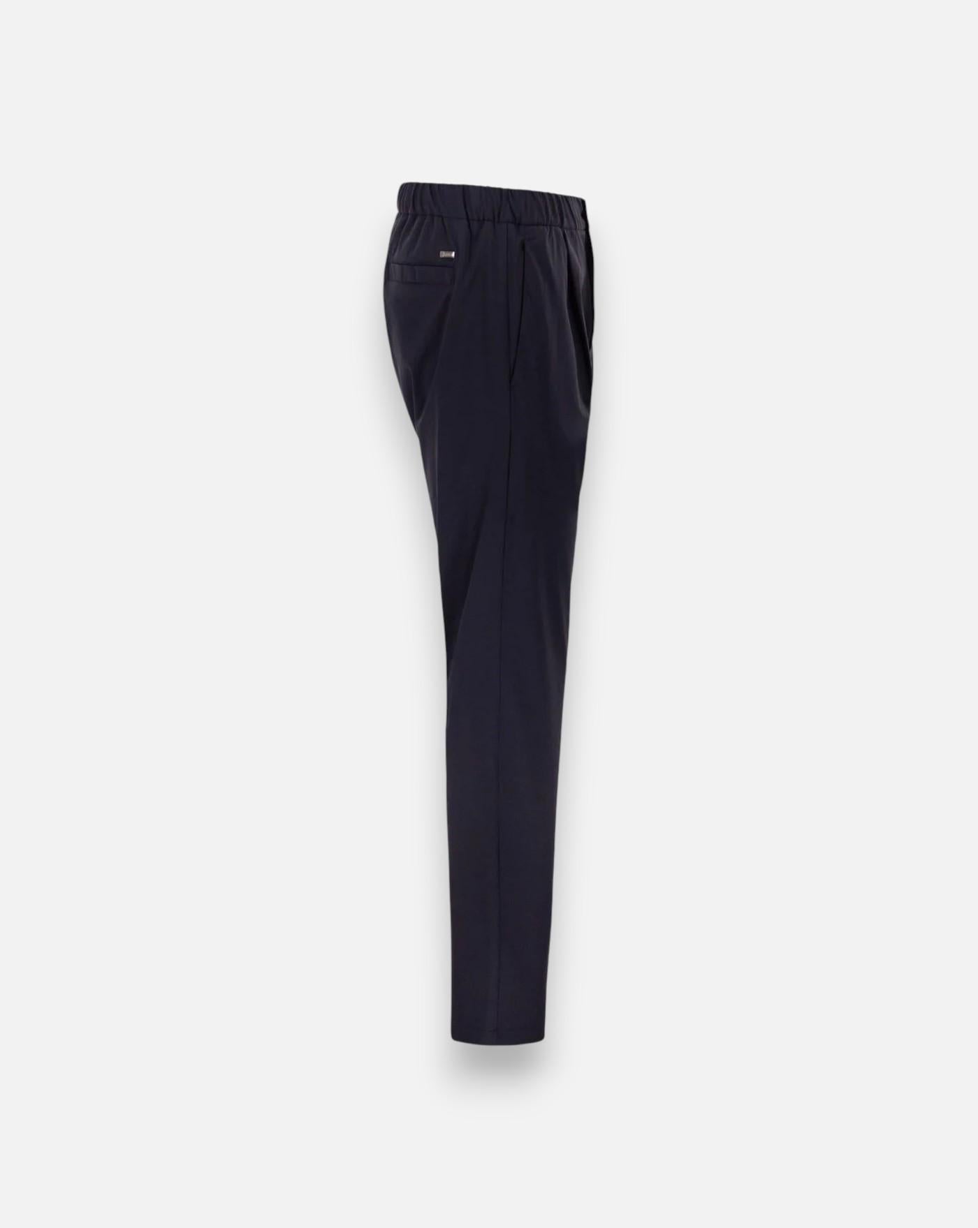 Pantalon Herno Knitted Pants PT000178U 12588S9200 HERNO 