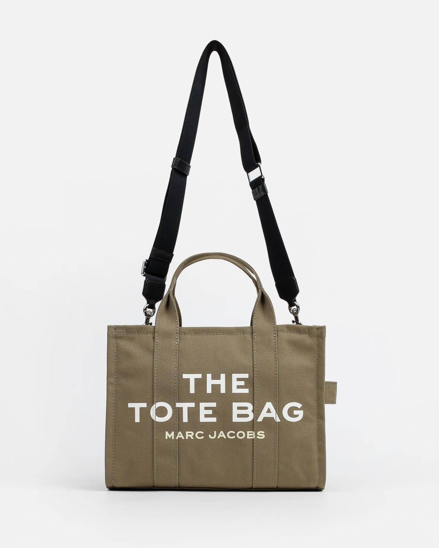  M0016161 372 MARC JACOBS 