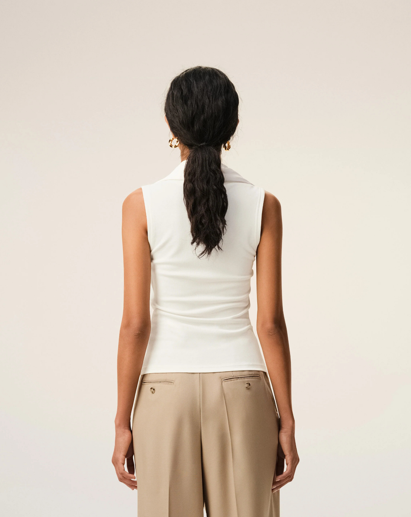 Top Ami Paris Sleeveless Lavalliere FTP827JE0223 136 AMI PARIS 