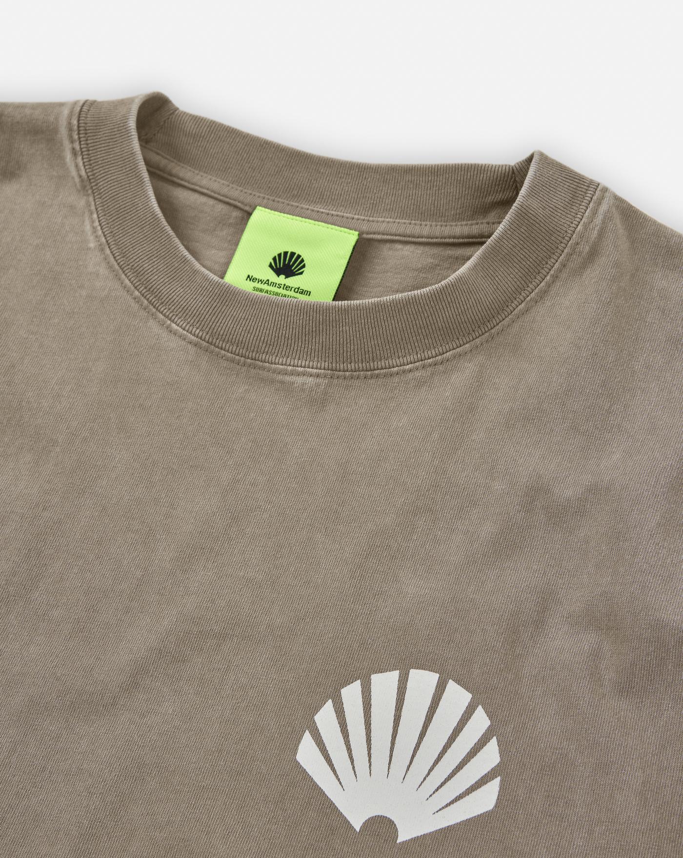 Camiseta New Amsterdam Logo Longsleeve Tee Seneca Rock 2501081003  NEW AMSTERDAM 